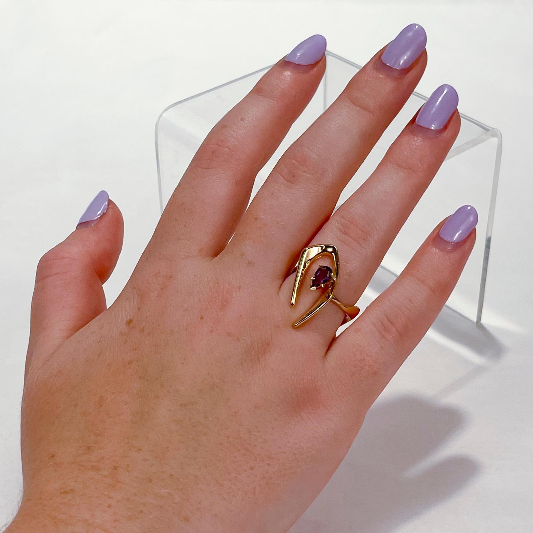 Space Age 14k Gold & Amethyst Modernist Ring For Sale 9