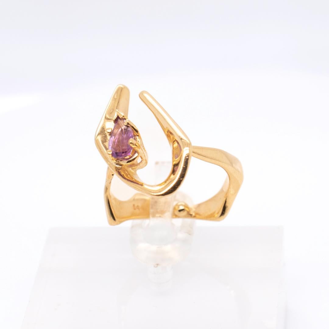 Space Age 14k Gold & Amethyst Modernist Ring In Good Condition For Sale In Philadelphia, PA