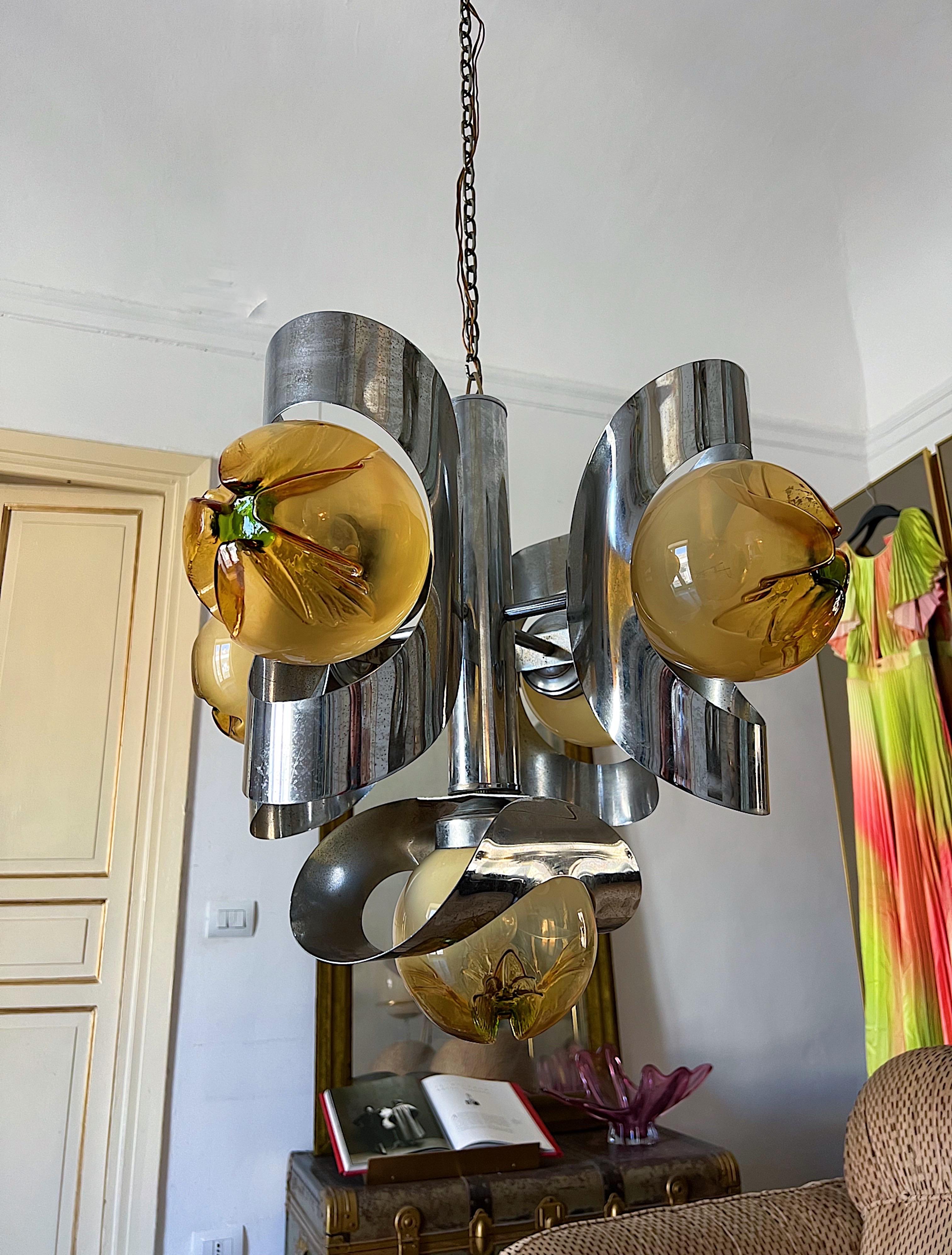 Space Age 1970s Chandelier by Mazzega in Murano Glass For Sale 1