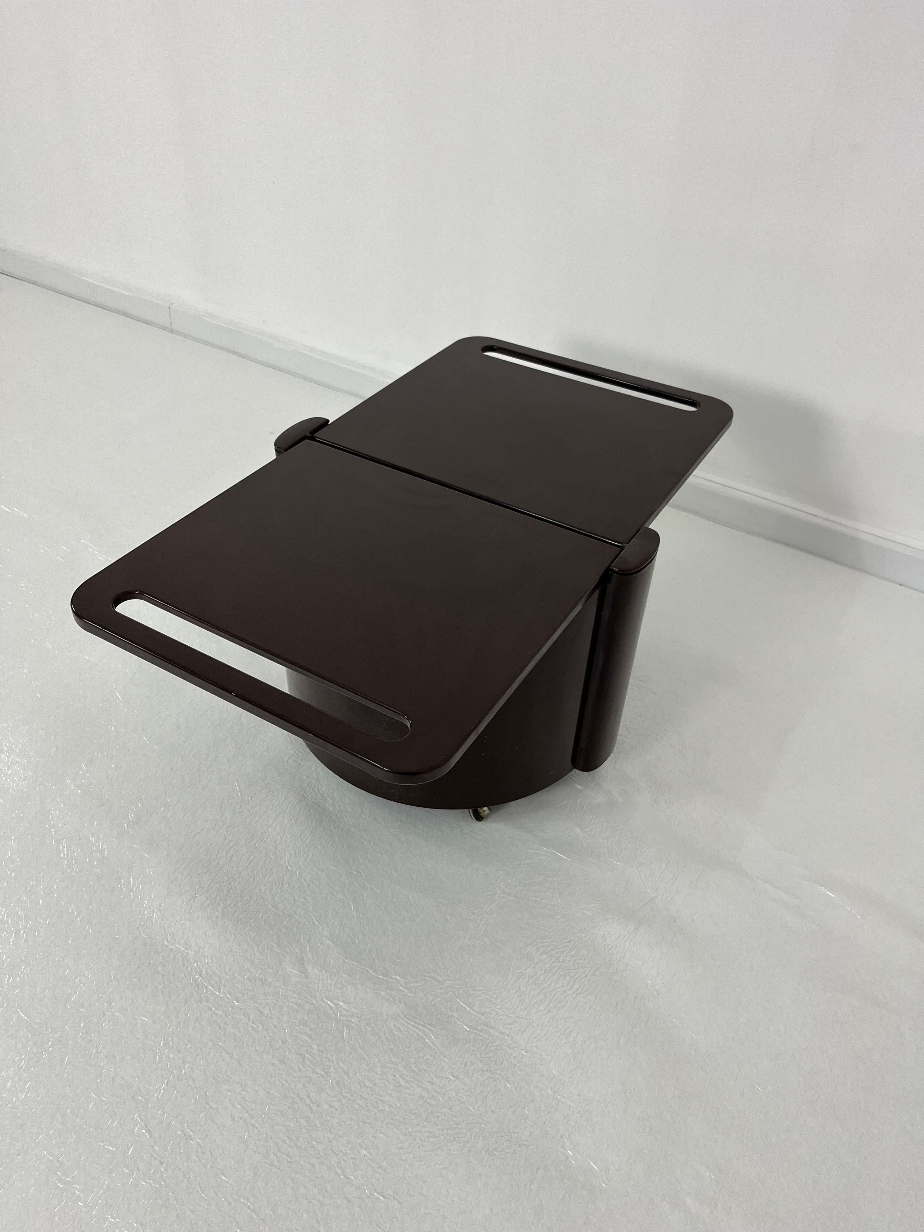 Late 20th Century Space Age 1970s Convertible Coffee Table Livia Castelli For Fain Italy For Sale