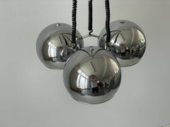 Plafonnier à 3 têtes de l'ère spatiale de Reggiani, 1970, Italie