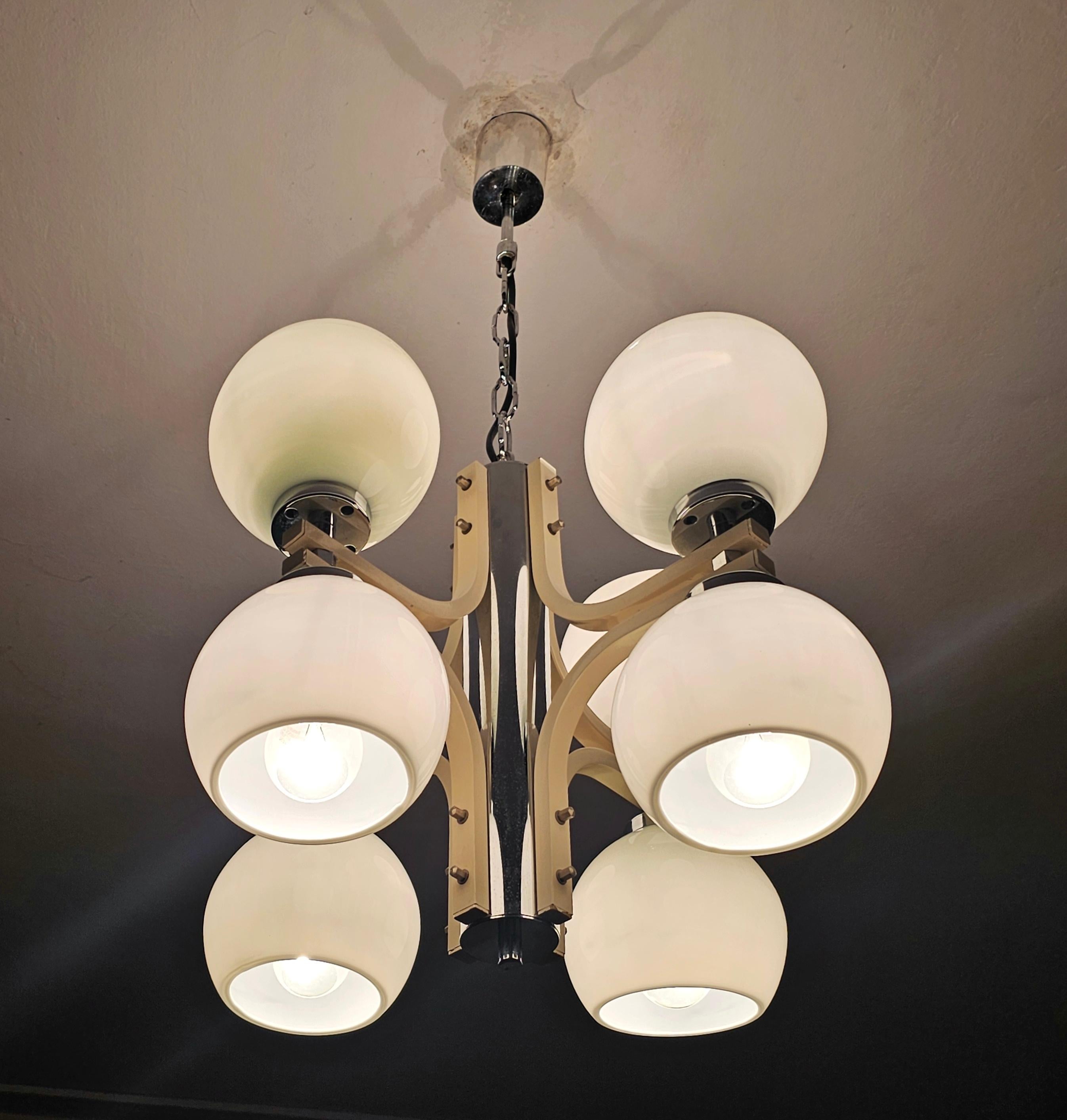 Space Age 8-Light Chandelier with While Glass Shades, Yugoslavia 1970s In Good Condition For Sale In Beograd, RS