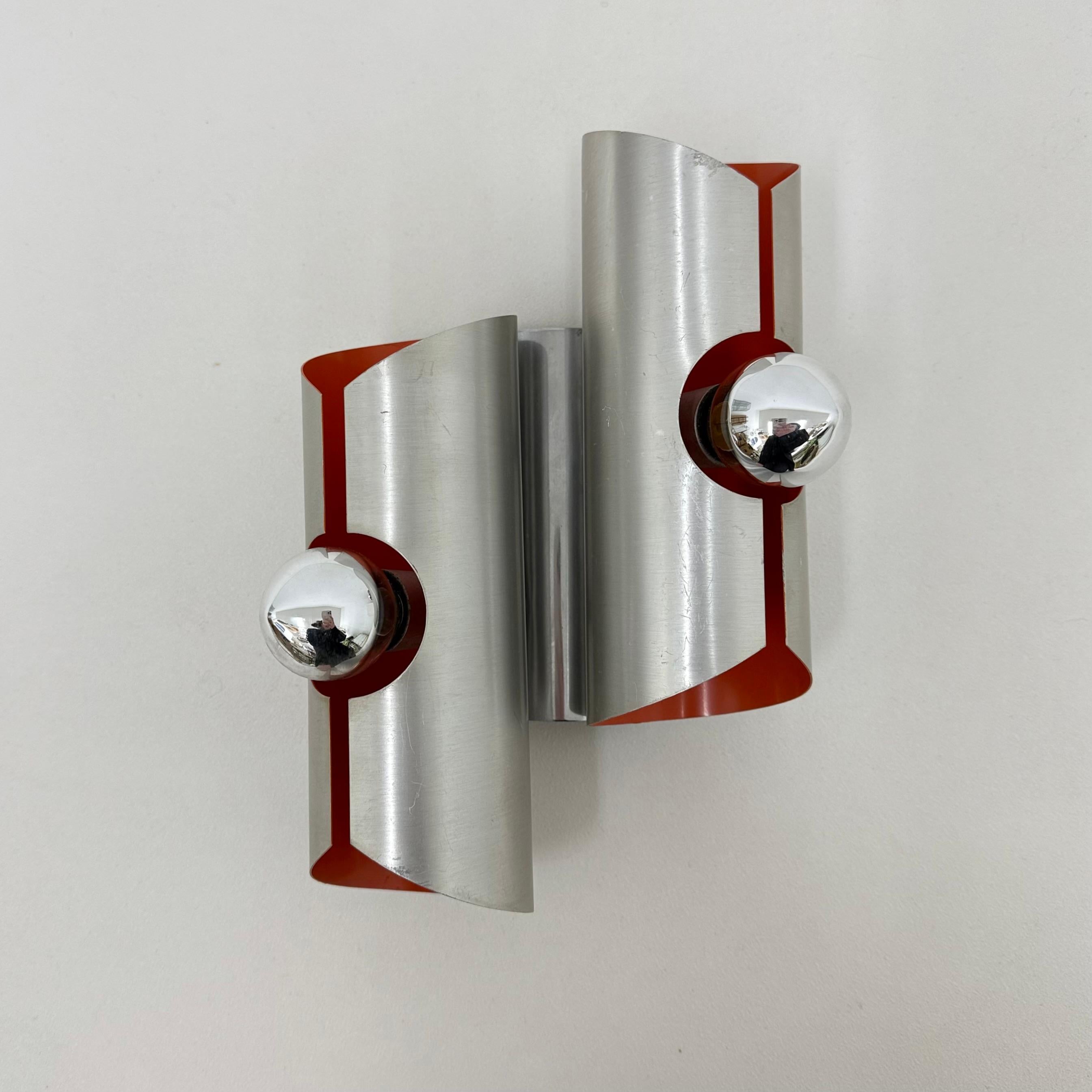 Tedesco Applique da parete in alluminio con interno arancione, anni '70 in vendita