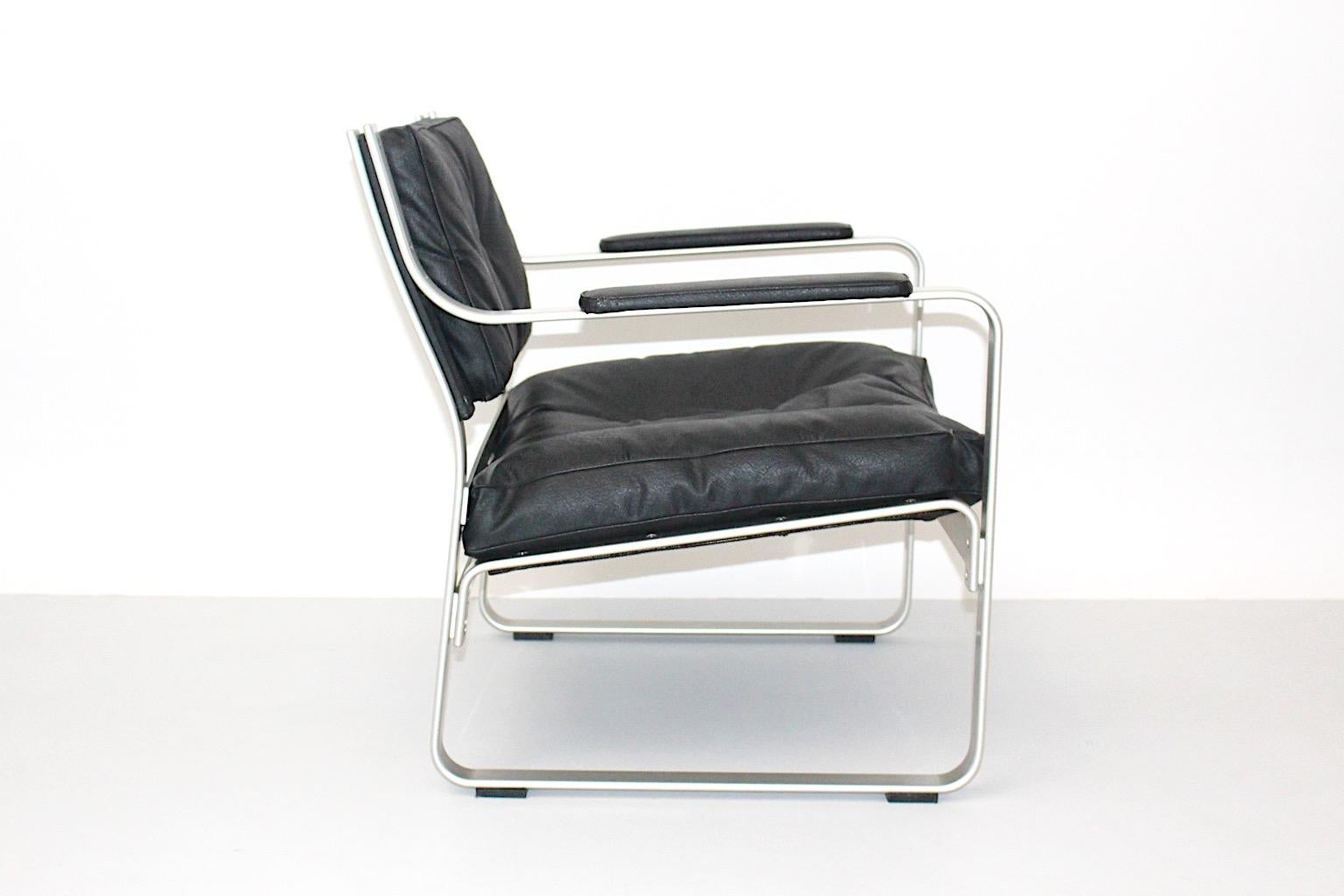 Space Age Vintage-Loungesessel aus Aluminium an der Seite Karl-Erik Ekselius 1965 Schweden im Zustand „Gut“ im Angebot in Vienna, AT