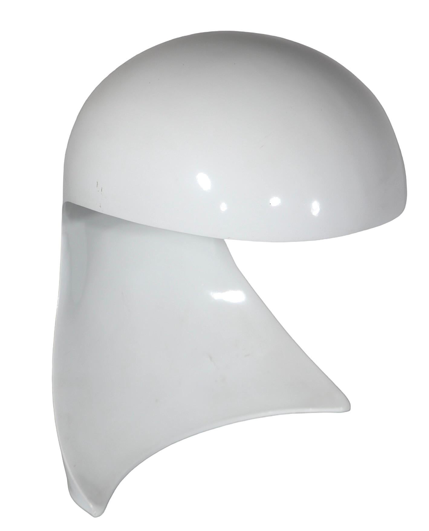 Space Age Artemide Dania Table Lamp by Dario Tagnon Made  in Italy c 1960’s 4