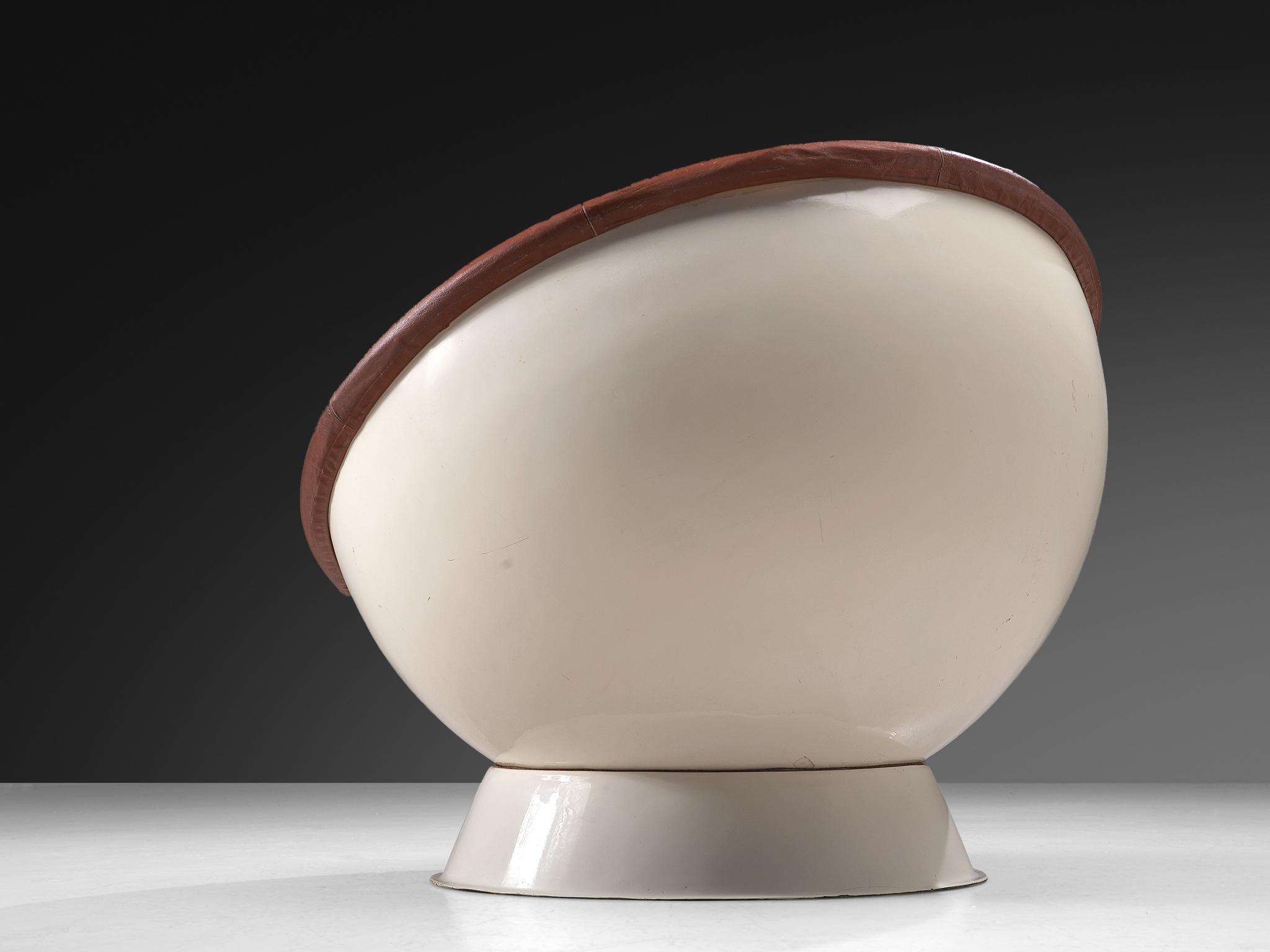 Mid-Century Modern Space Age Ball Chair in White Fiberglass and Brown Leather For Sale