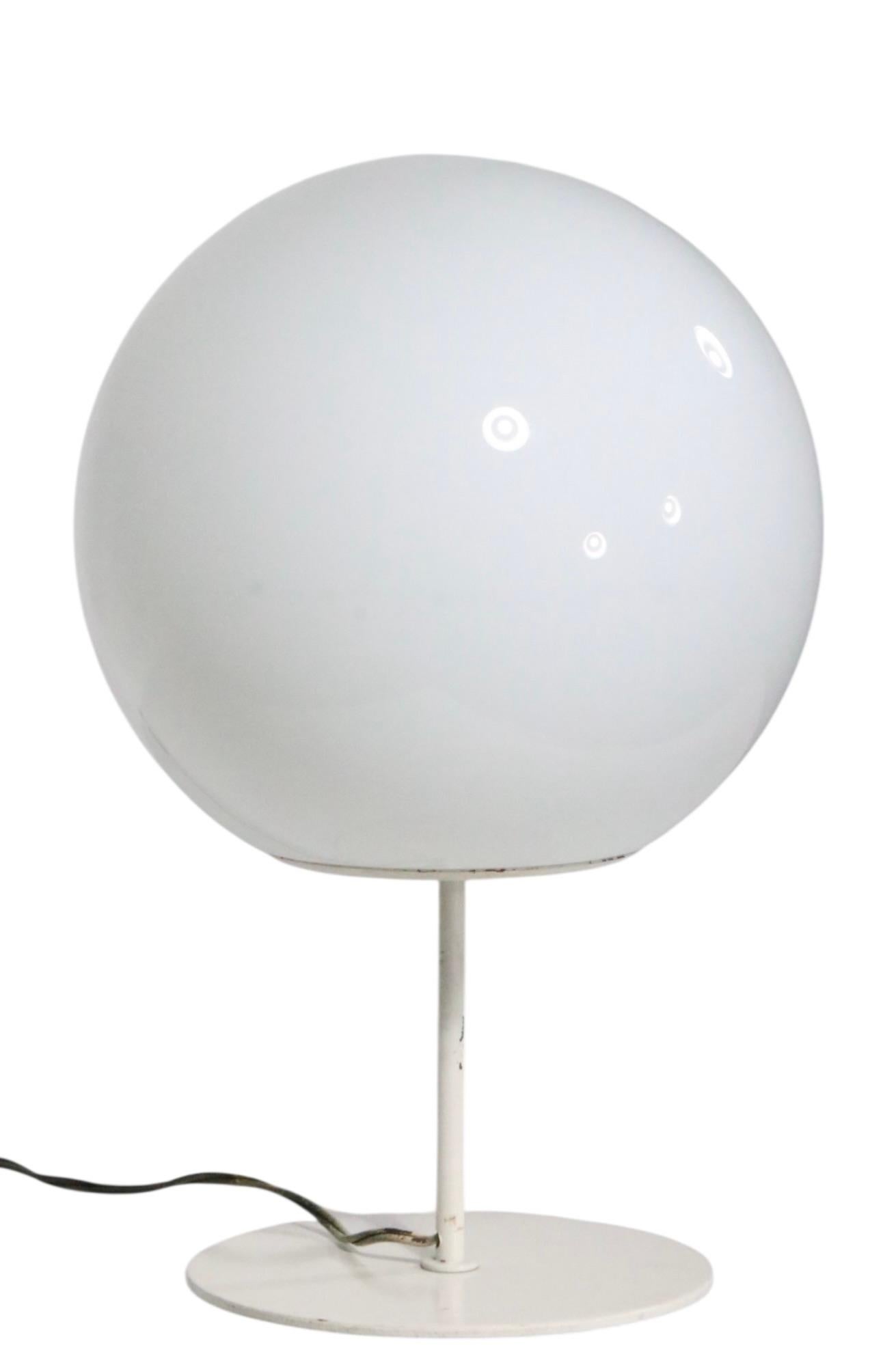 20th Century Space Age Ball Top Table Lamp att. to Robert Sonneman c. 1970’s For Sale
