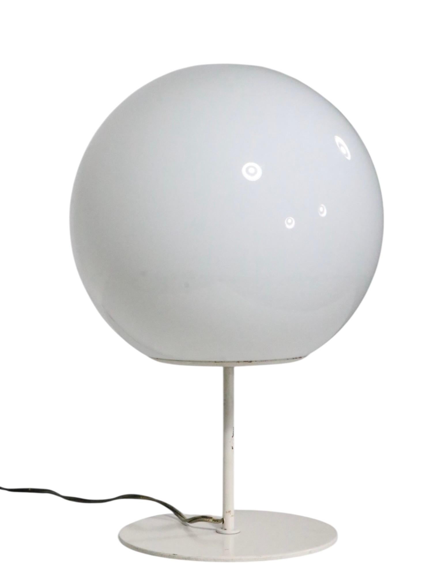 Metal Space Age Ball Top Table Lamp att. to Robert Sonneman c. 1970’s For Sale