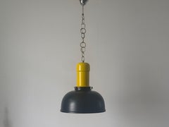 Metall-Pendelleuchte in Schwarz und Gelb im Space-Age-Stil, 1970er Jahre, Deutschland