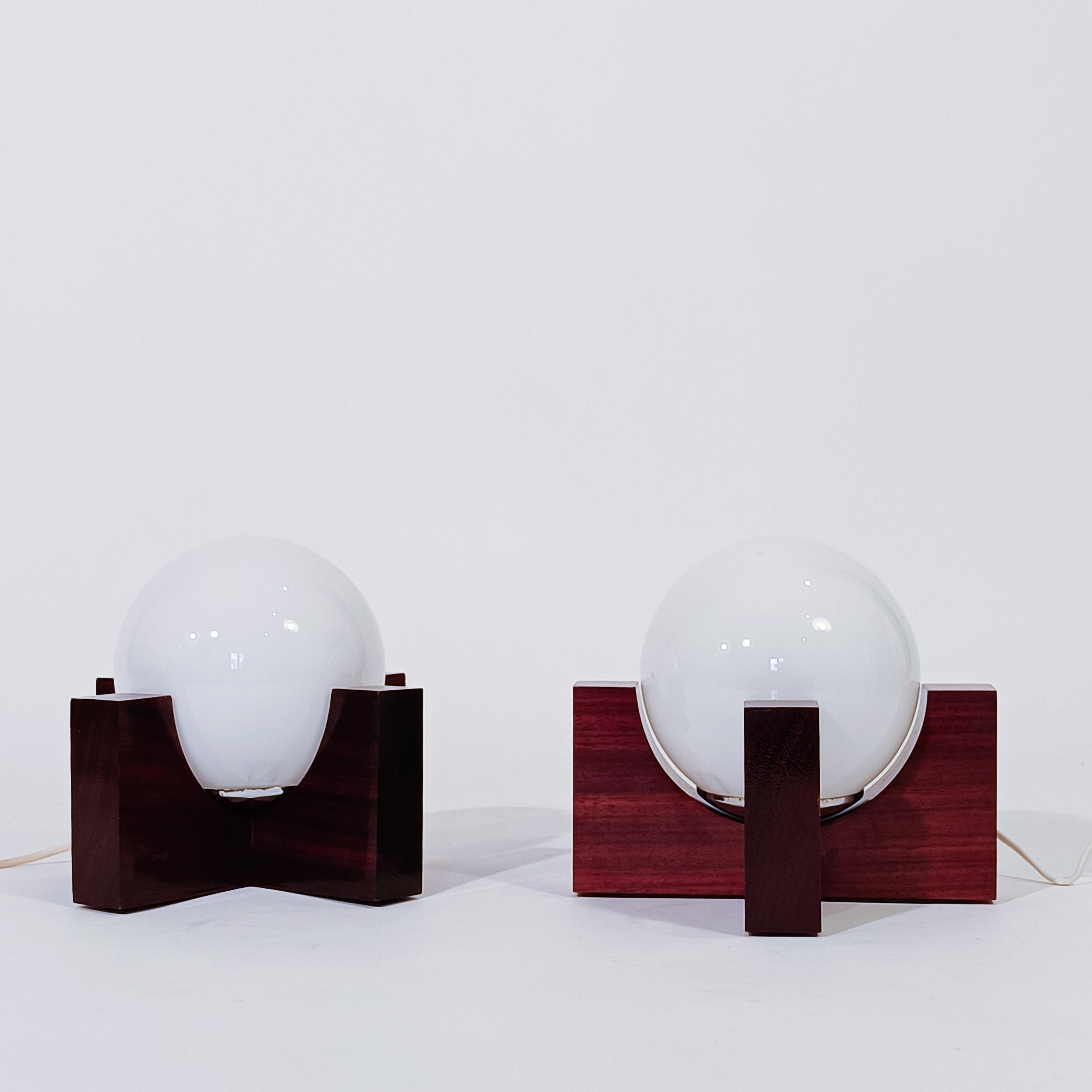 L'âge de l'espace. Lampes de table de style brutaliste par Estiluz, Espagne, 1970 en vente 2