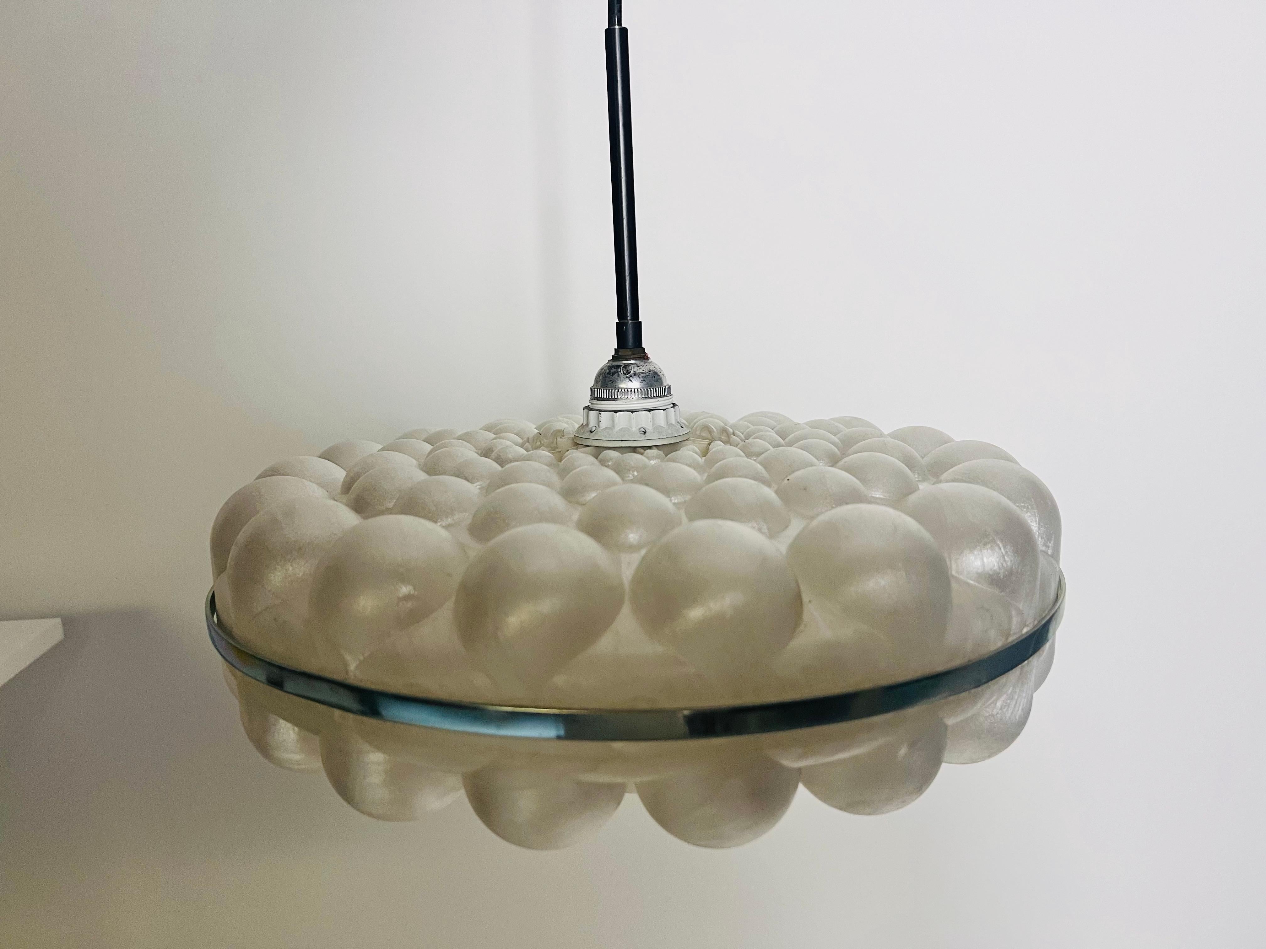 Lampe suspendue de l'ère spatiale, Allemagne de l'Est, 1970 en vente 1