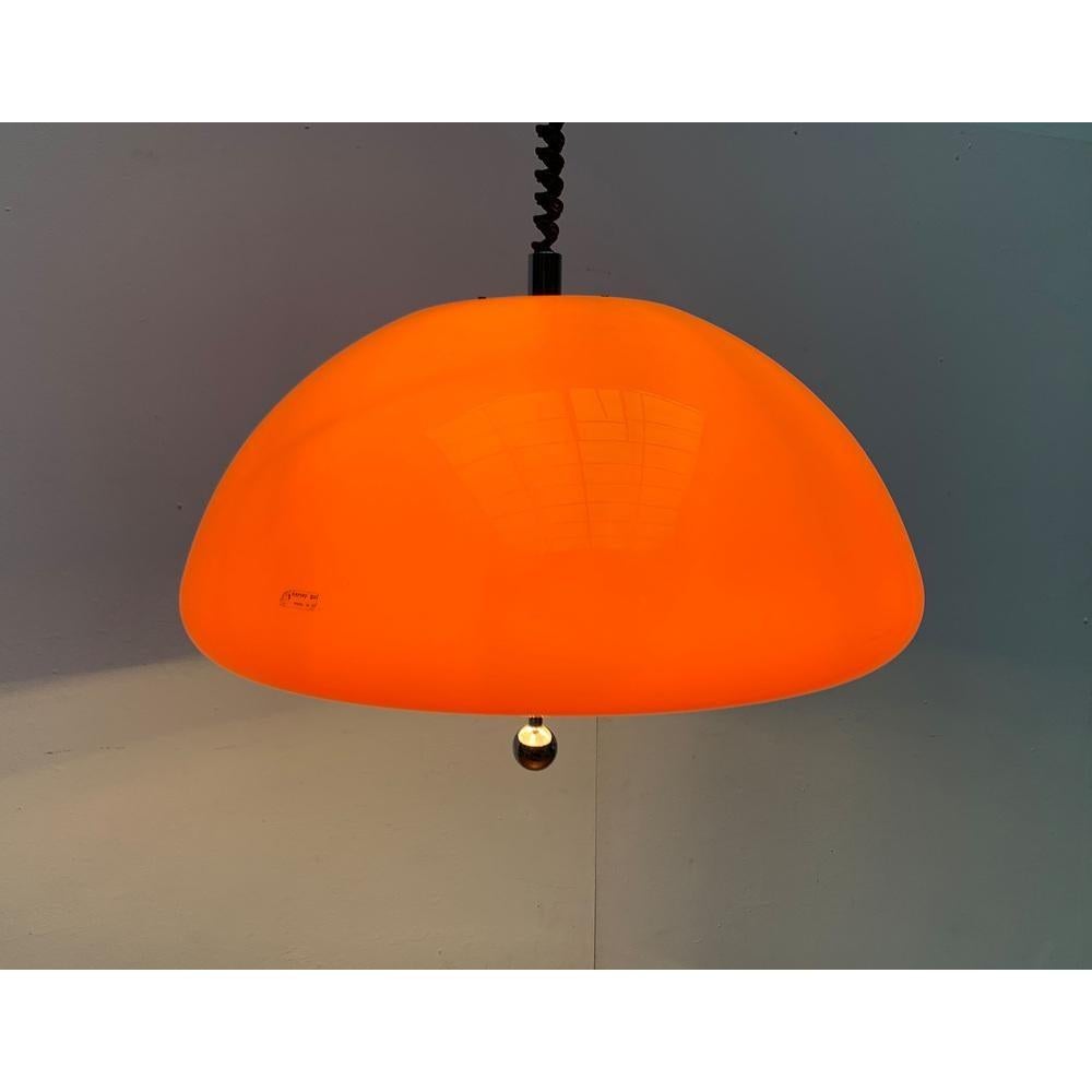 Italiano Lampada a sospensione Cabras A Space Age di Luigi Massoni & Massoni per Guzzini, anni '60 in vendita