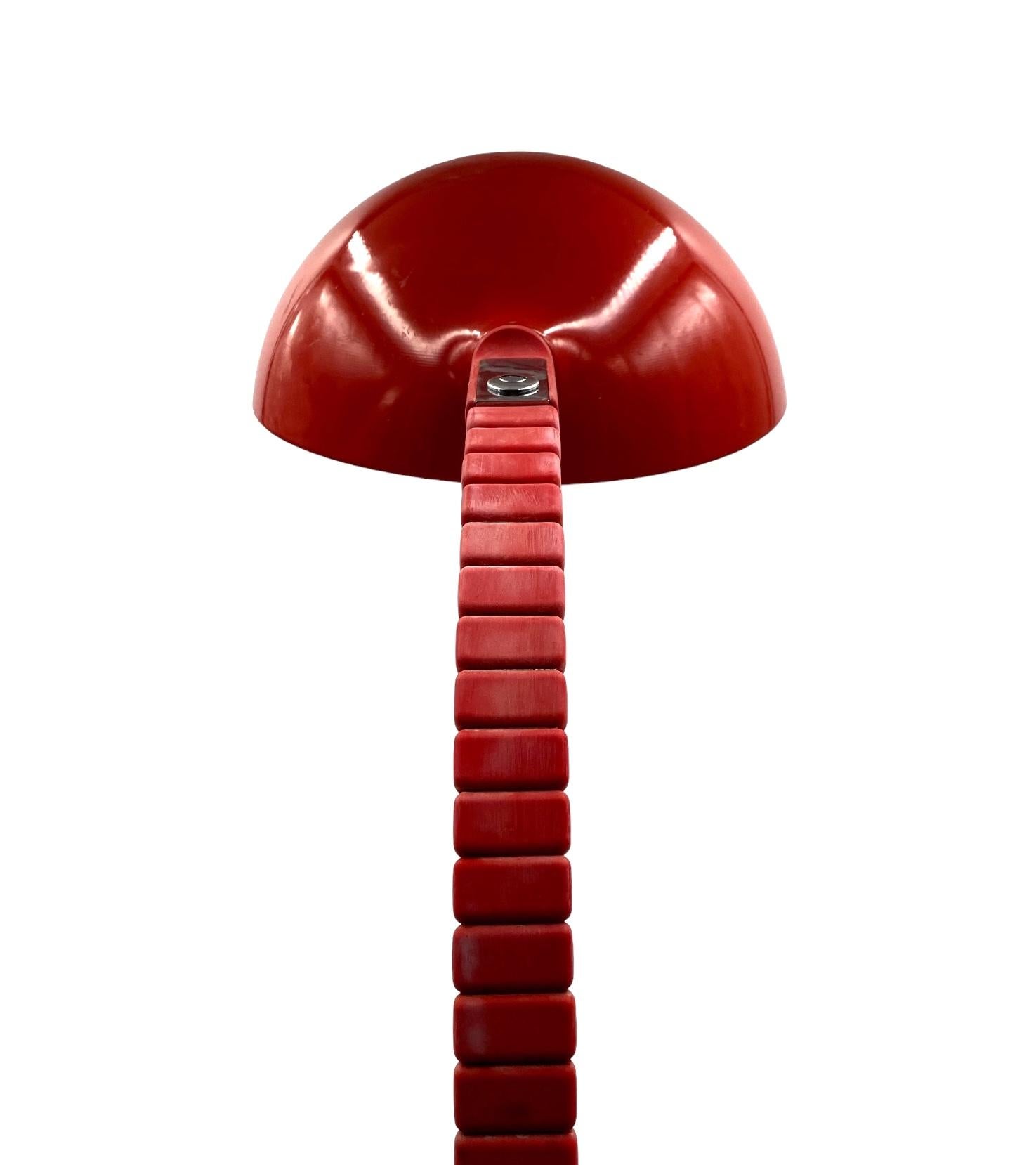 Space age Calotta mod. 660 red table / desk lamp, Martinelli Luce Italy, 1972 in vendita 4