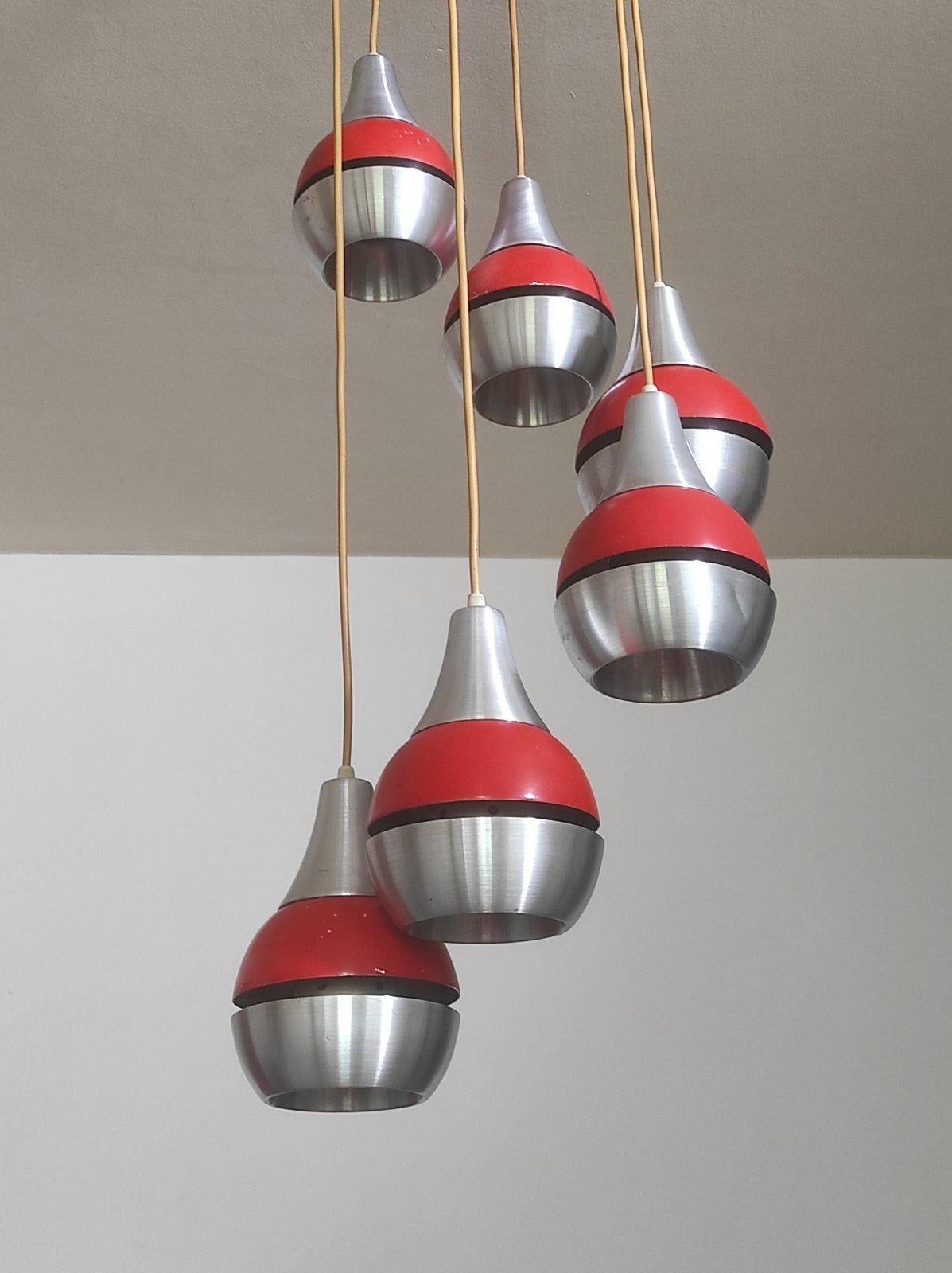 Space Age Cascade Chandelier 1970s In Good Condition For Sale In Čelinac, BA