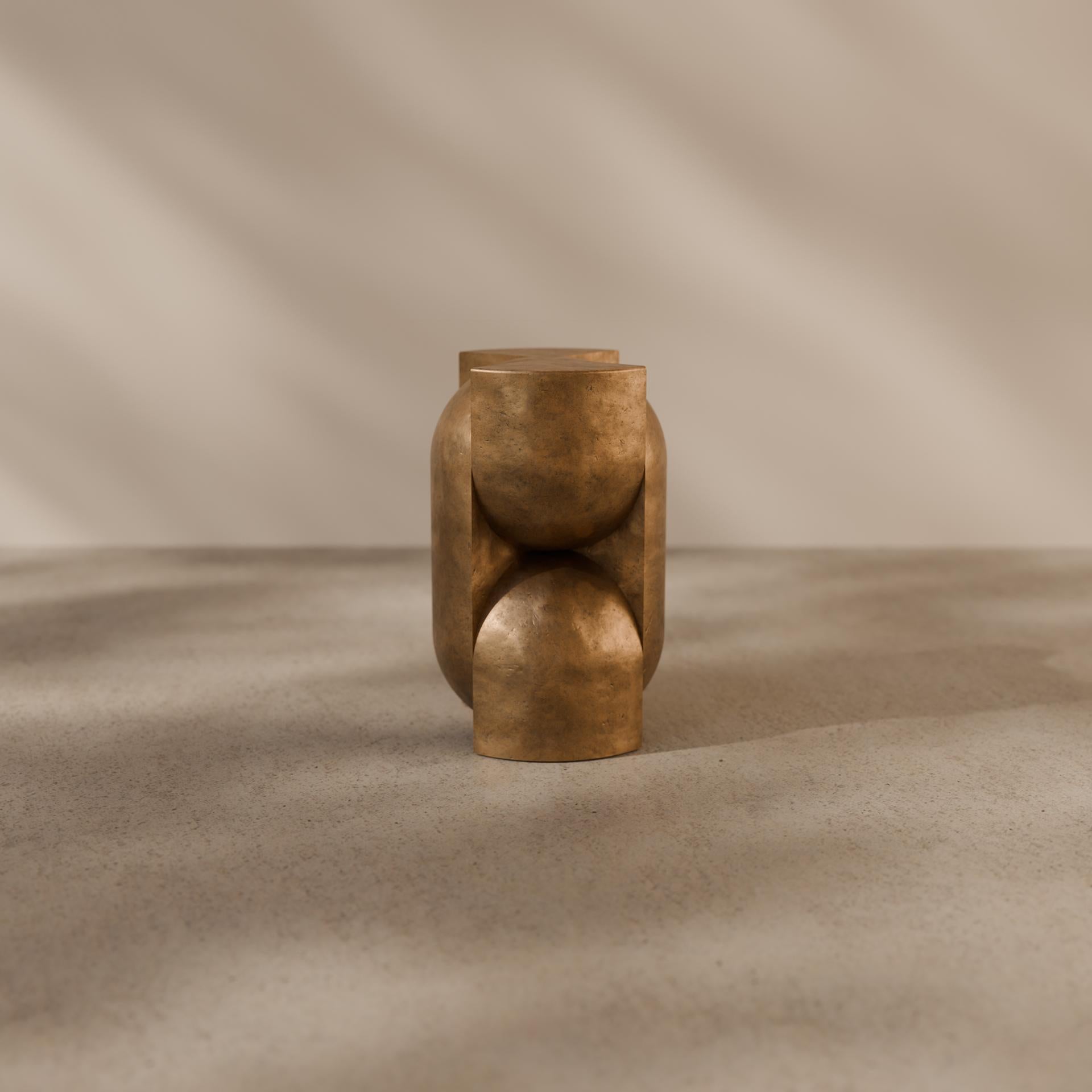 Contemporary Space-Age Cast Bronze ‘Capsule’ Sculptural Pedestal For Sale
