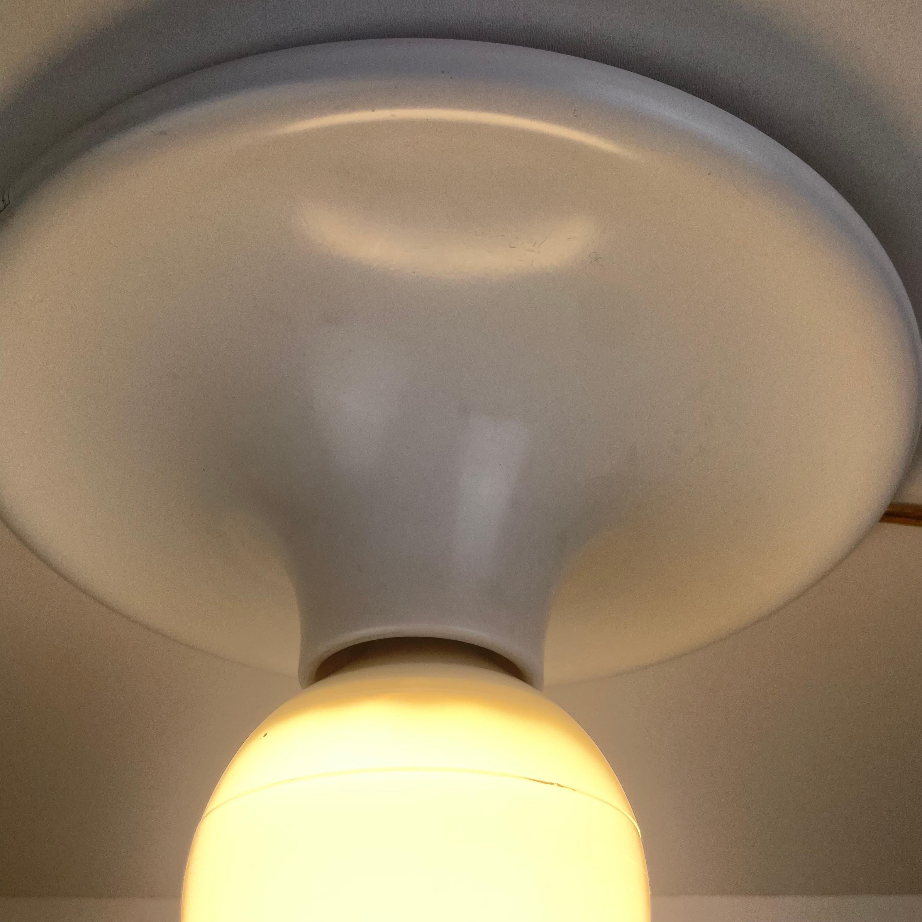 Lámpara de techo o pared Space Age de Targetti, años 70 Era espacial en venta