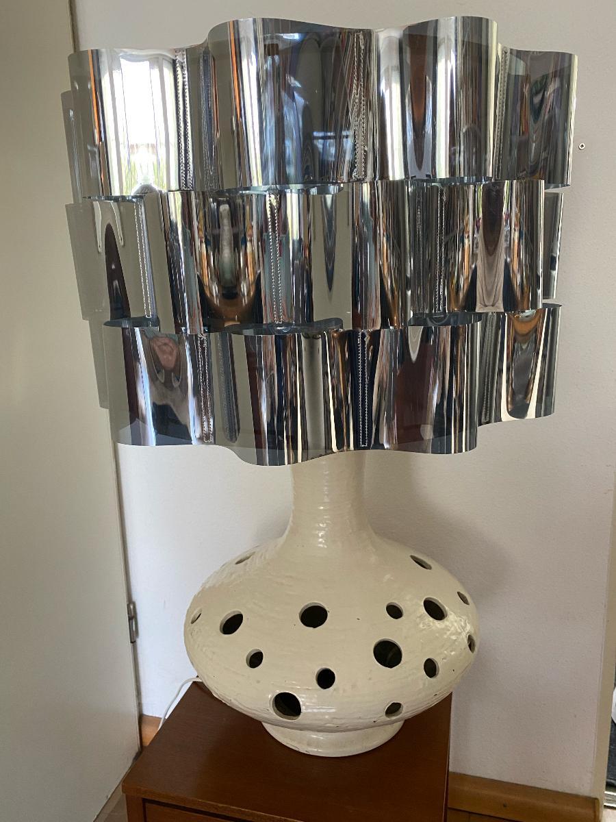 Space Age Ceramic Lamp with New Lampshade In Fair Condition For Sale In Waddinxveen, ZH