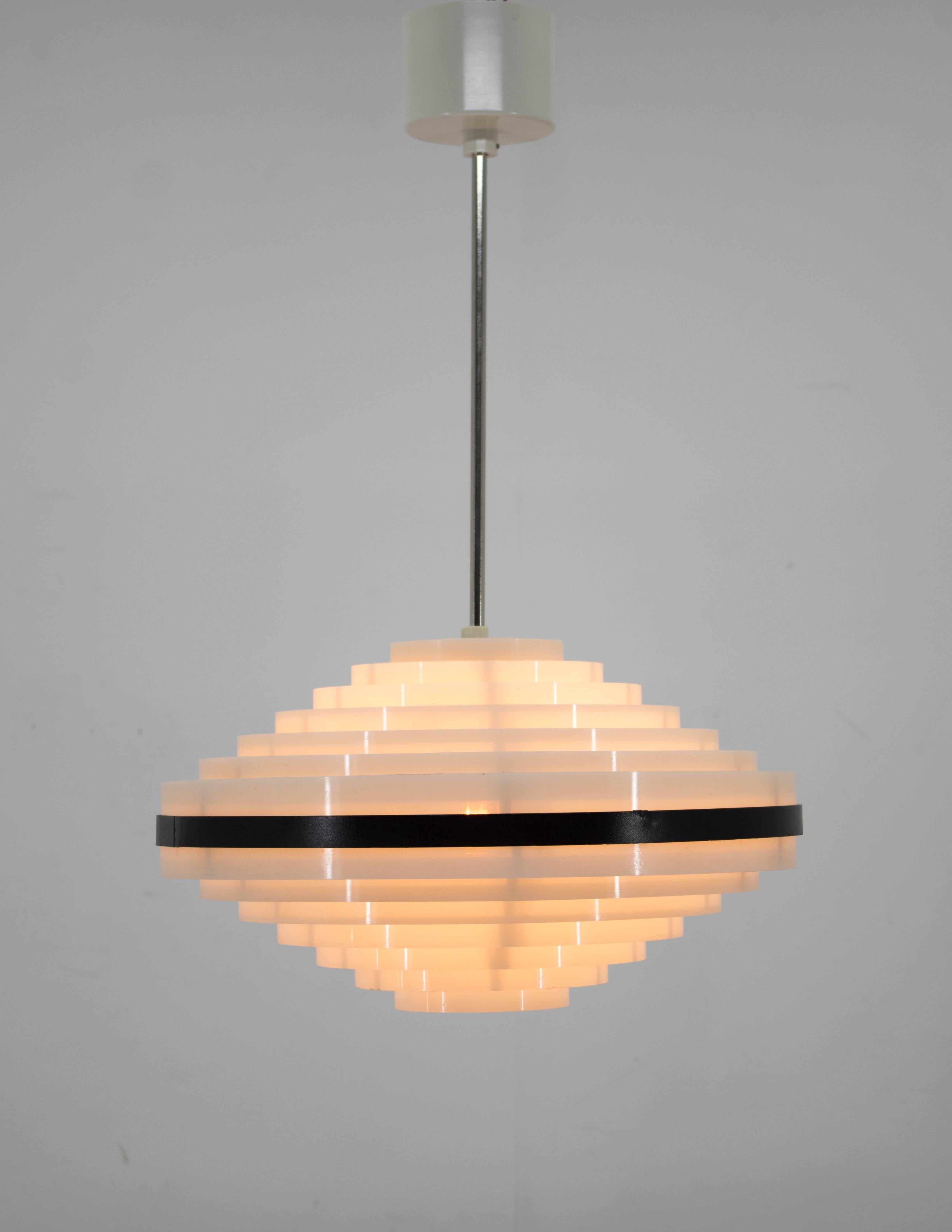 Lampadario NO AGE, anni '70 in vendita 3