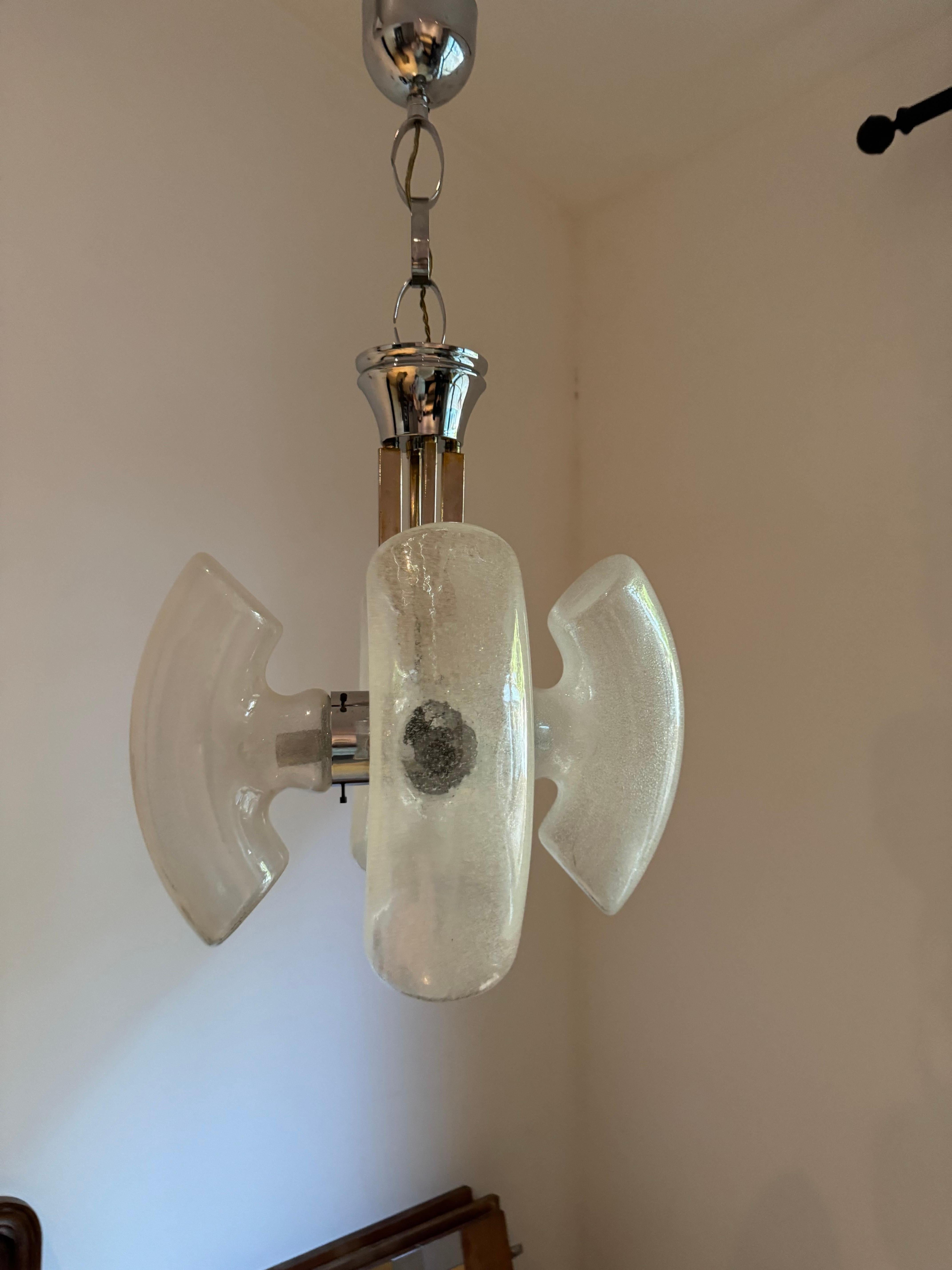 Lampadario a quattro luci in cromo e vetro di Murano con tecnica 