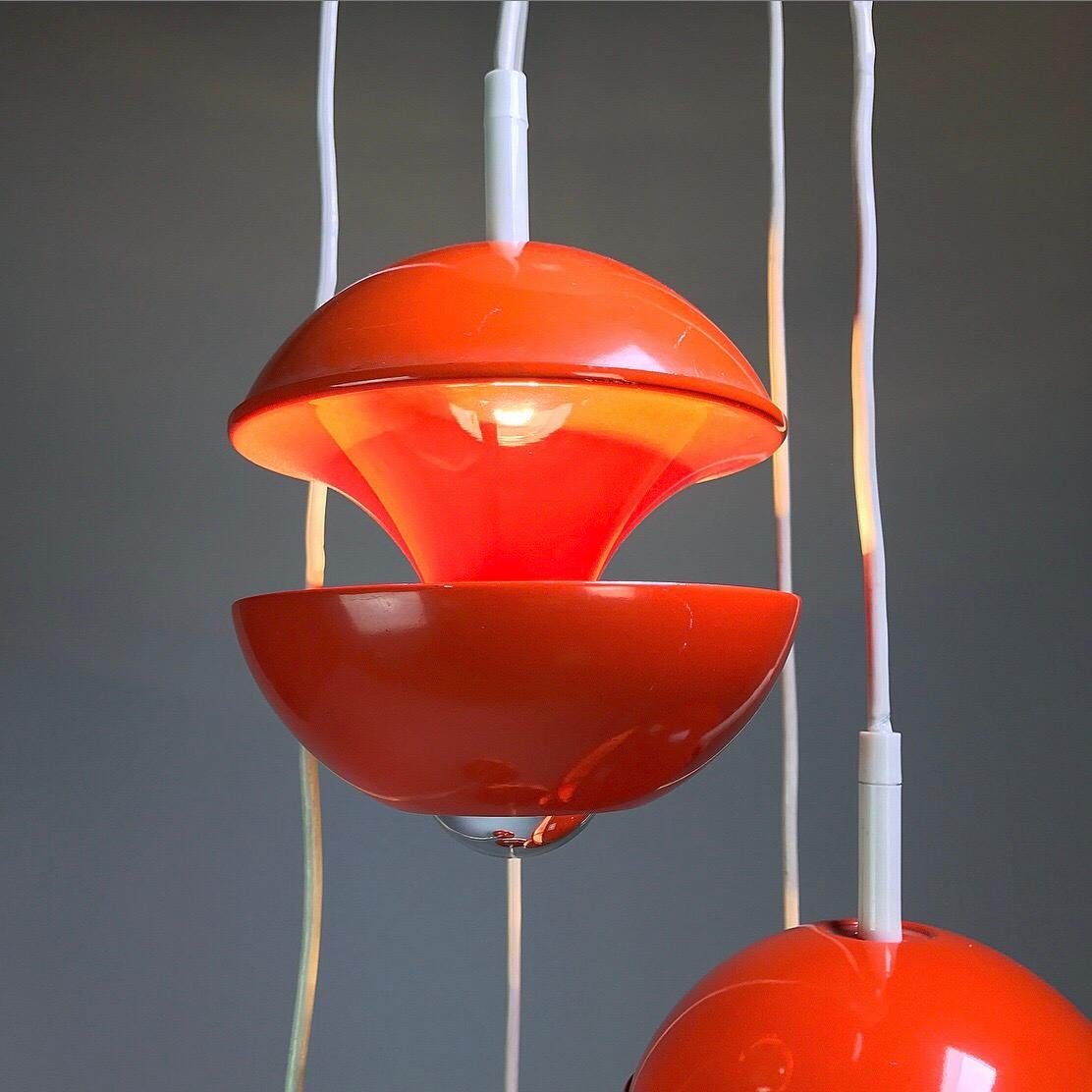 Mid-20th Century Space age chandelier by Klaus Hempel for Kaiser Leuchten, Germany 1972.