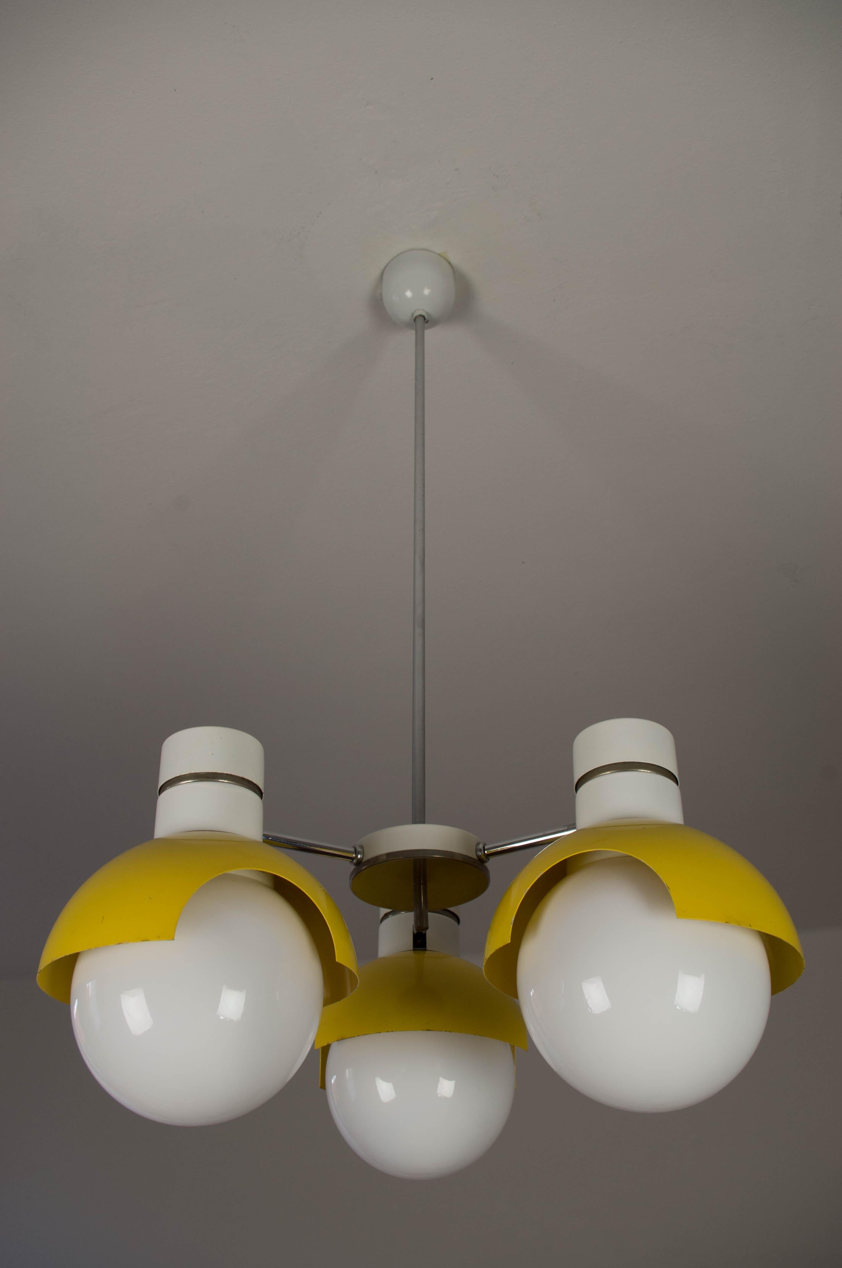 Space Age Chandelier by Napako, 1970s In Good Condition In Praha, CZ