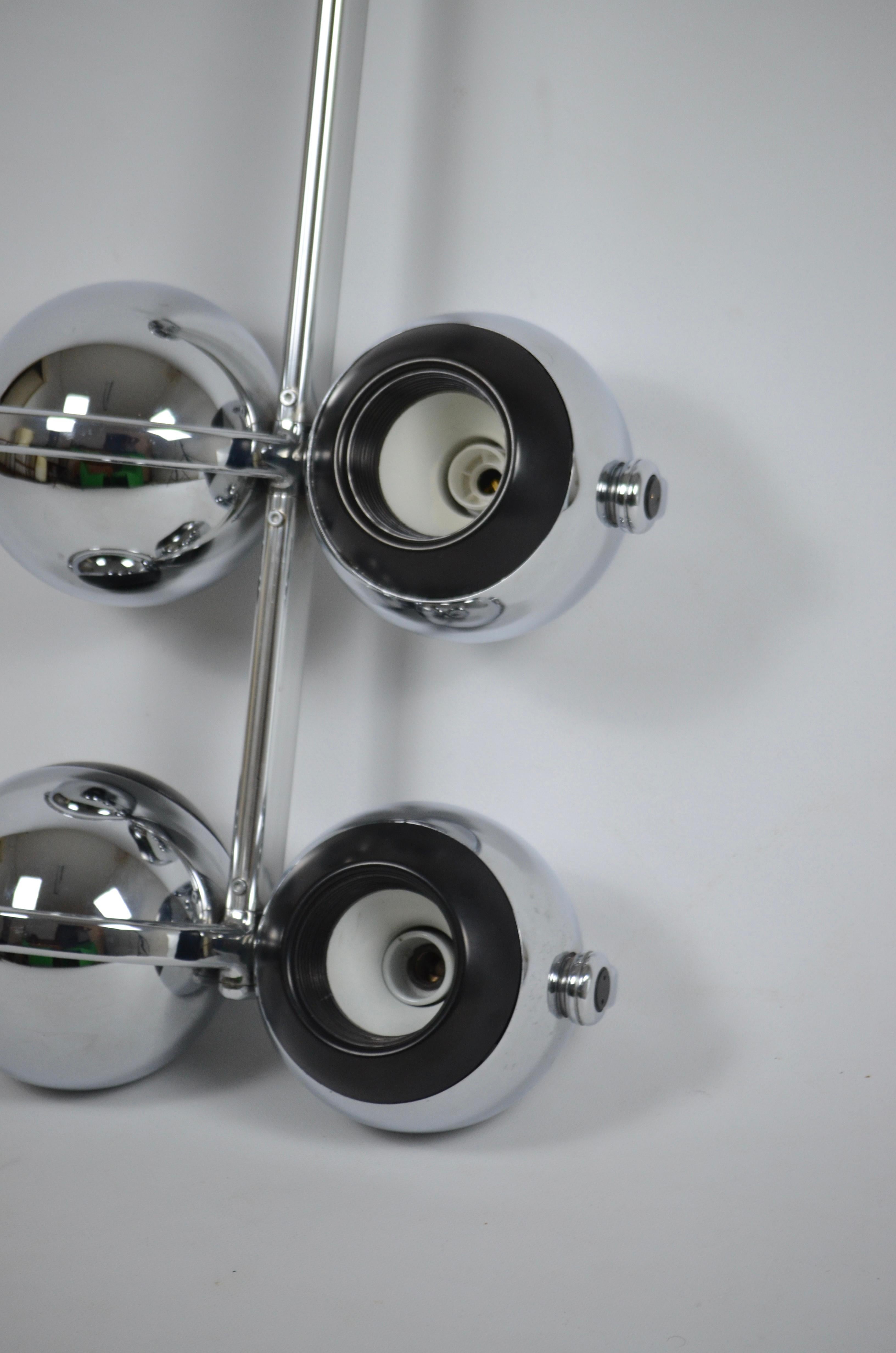 Space age chandelier by Terence Conran, for Erco, 1970s For Sale 2