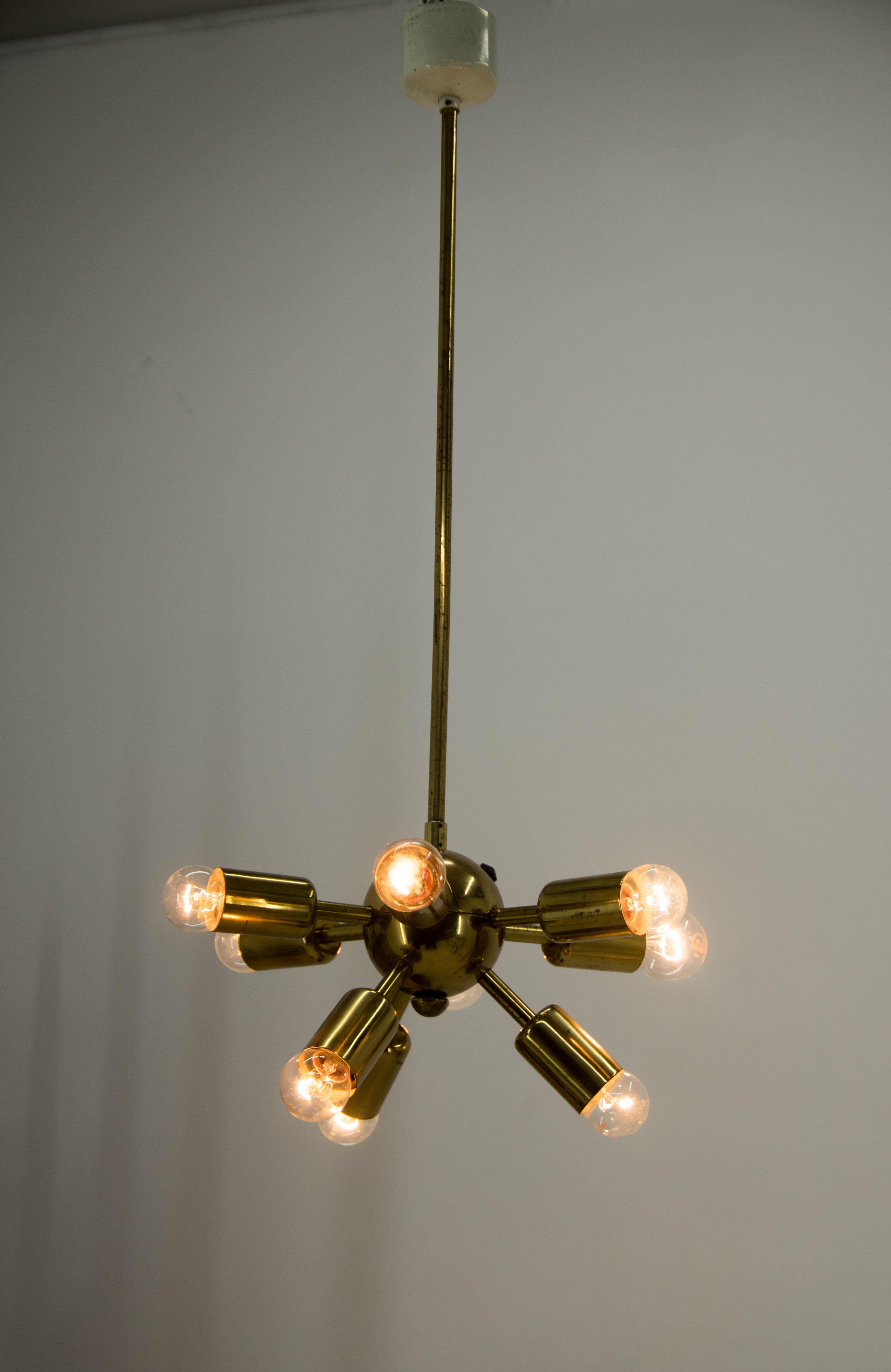 9-flamming brass chandelier 