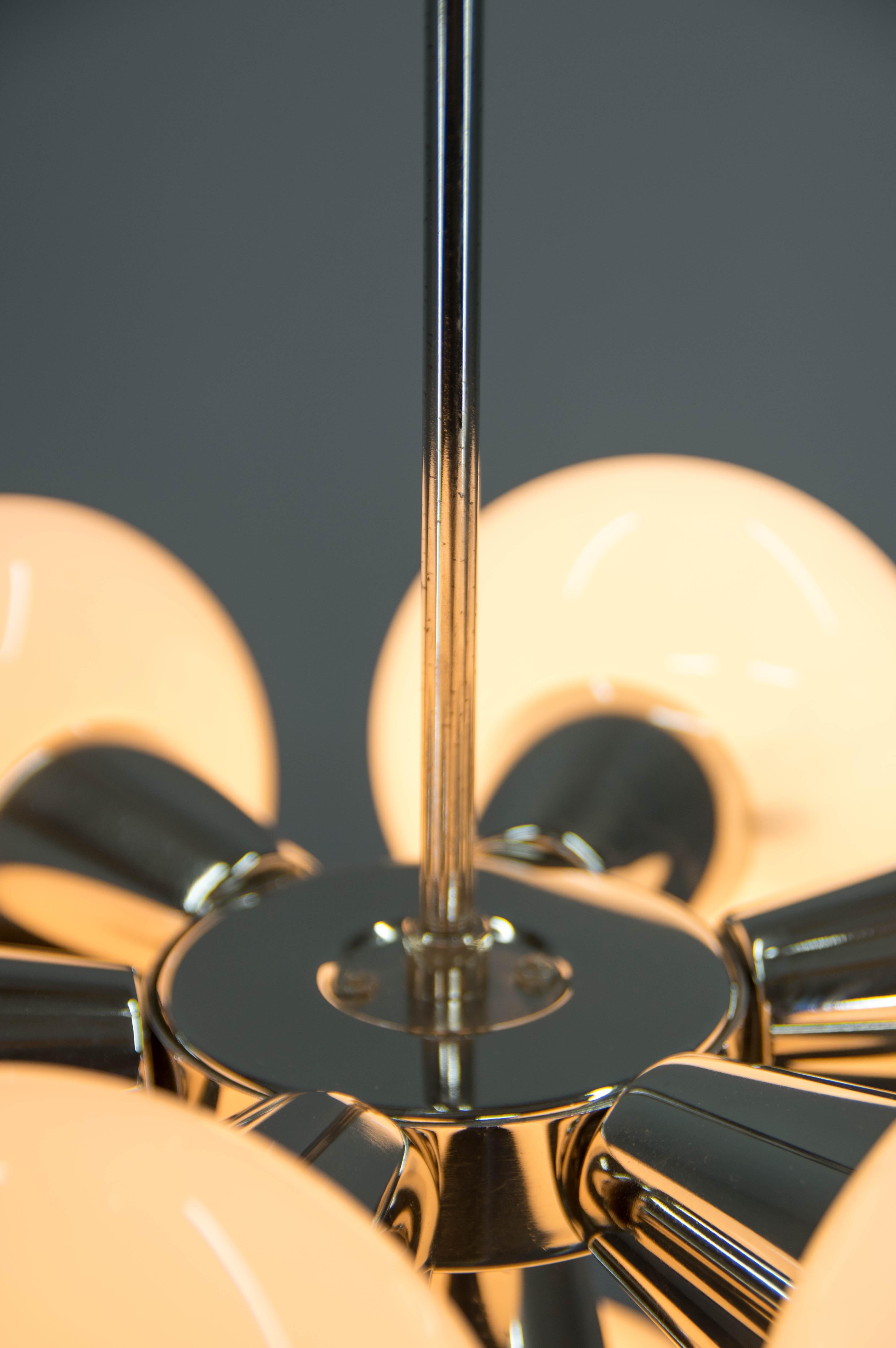 Lustre Spoutnik de l'ère spatiale de Kamenicky Senov, 1970 en vente 1