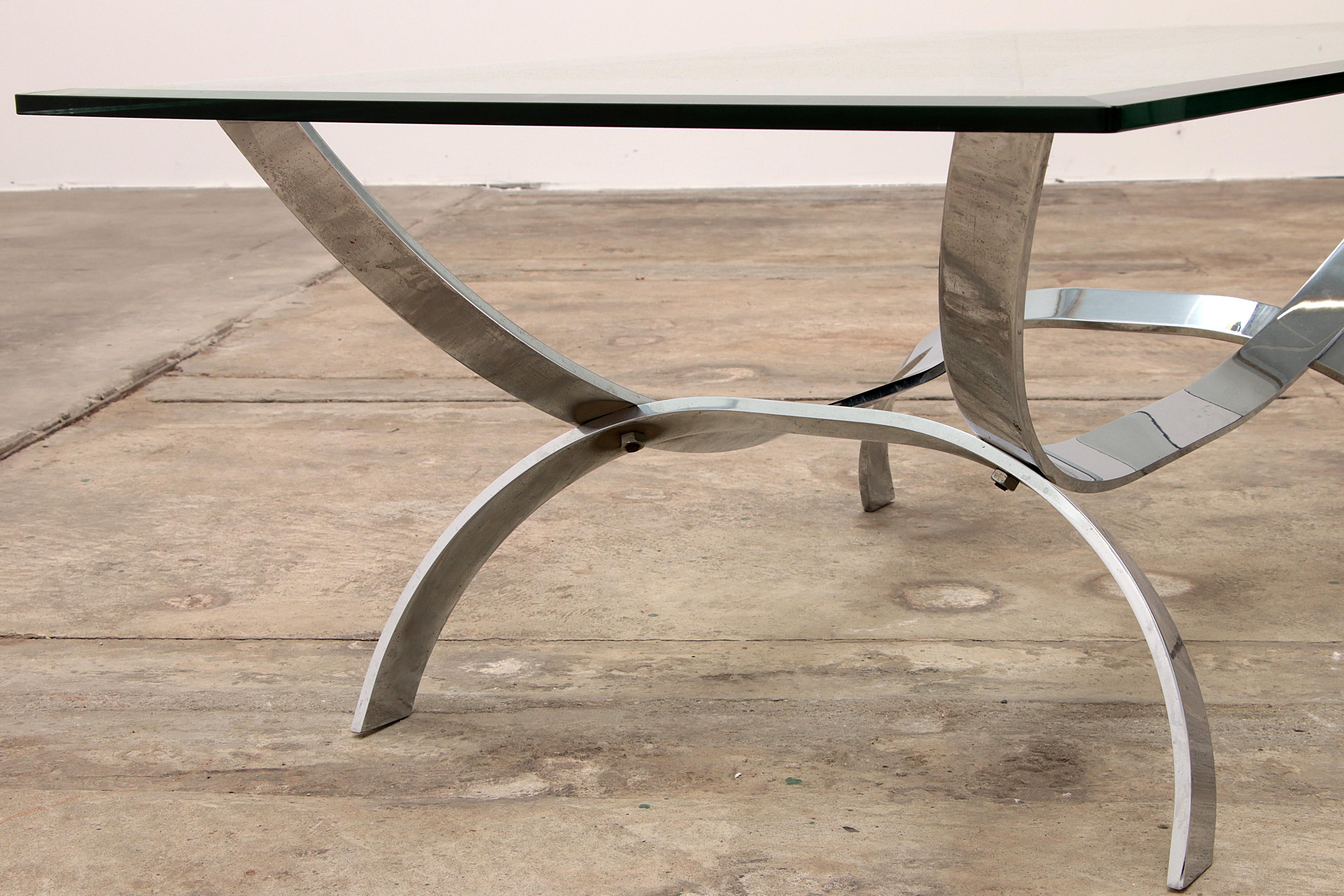 Space Age Chrome Coffee Table with Thick Glass Top, circa 1970 For Sale 3