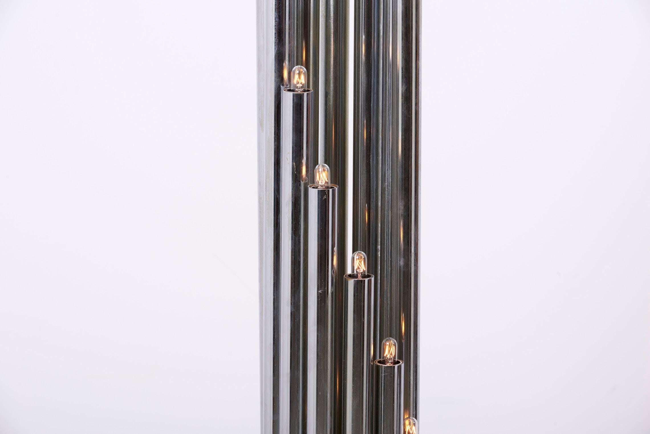 Space Age Chrome Floor Lamp by Reggiani, Italy 1970s In Good Condition In Berlin, DE