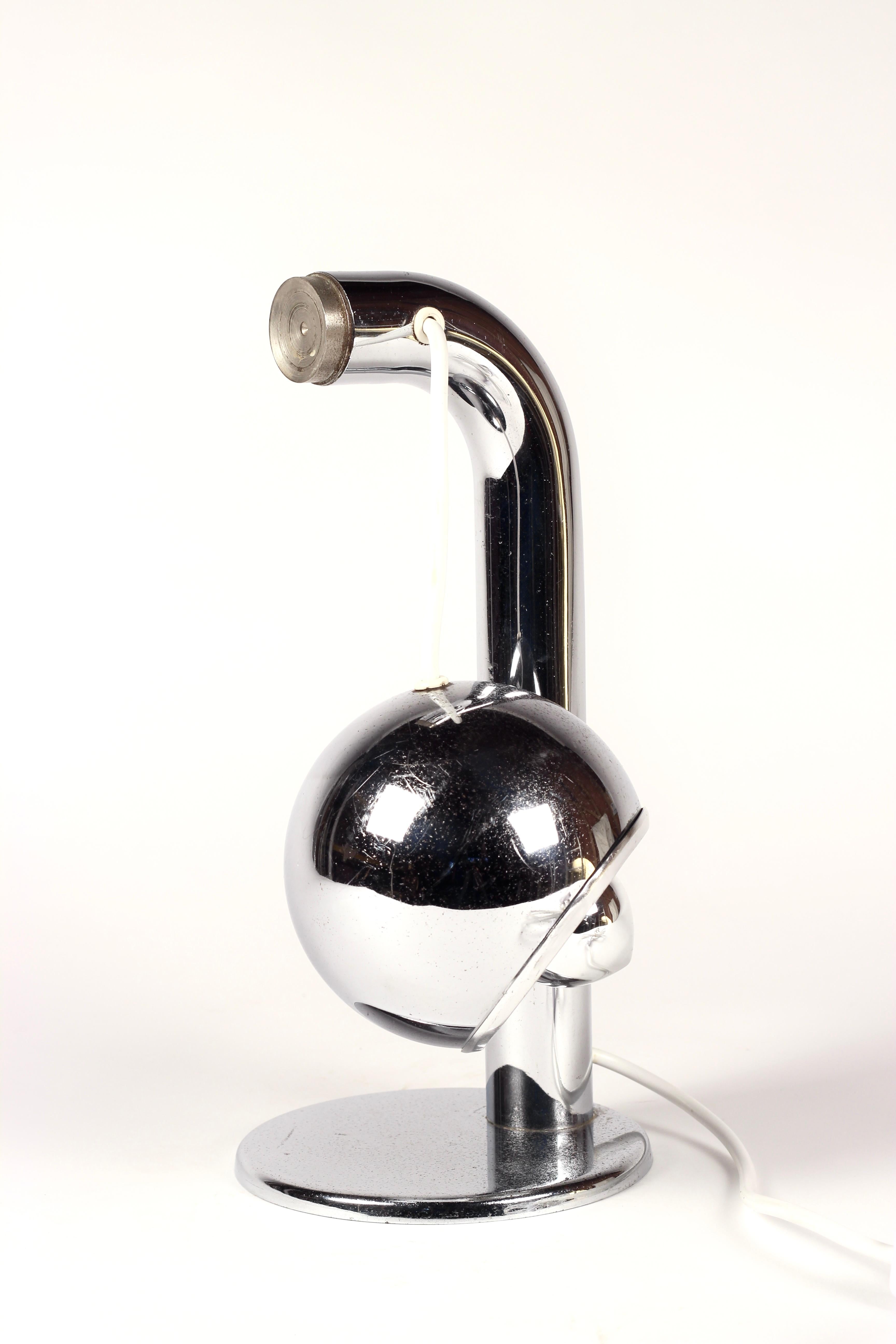italien Lampe de bureau magnétique Space and Chrome, 1974 Italian Luci Mod. 414 en vente
