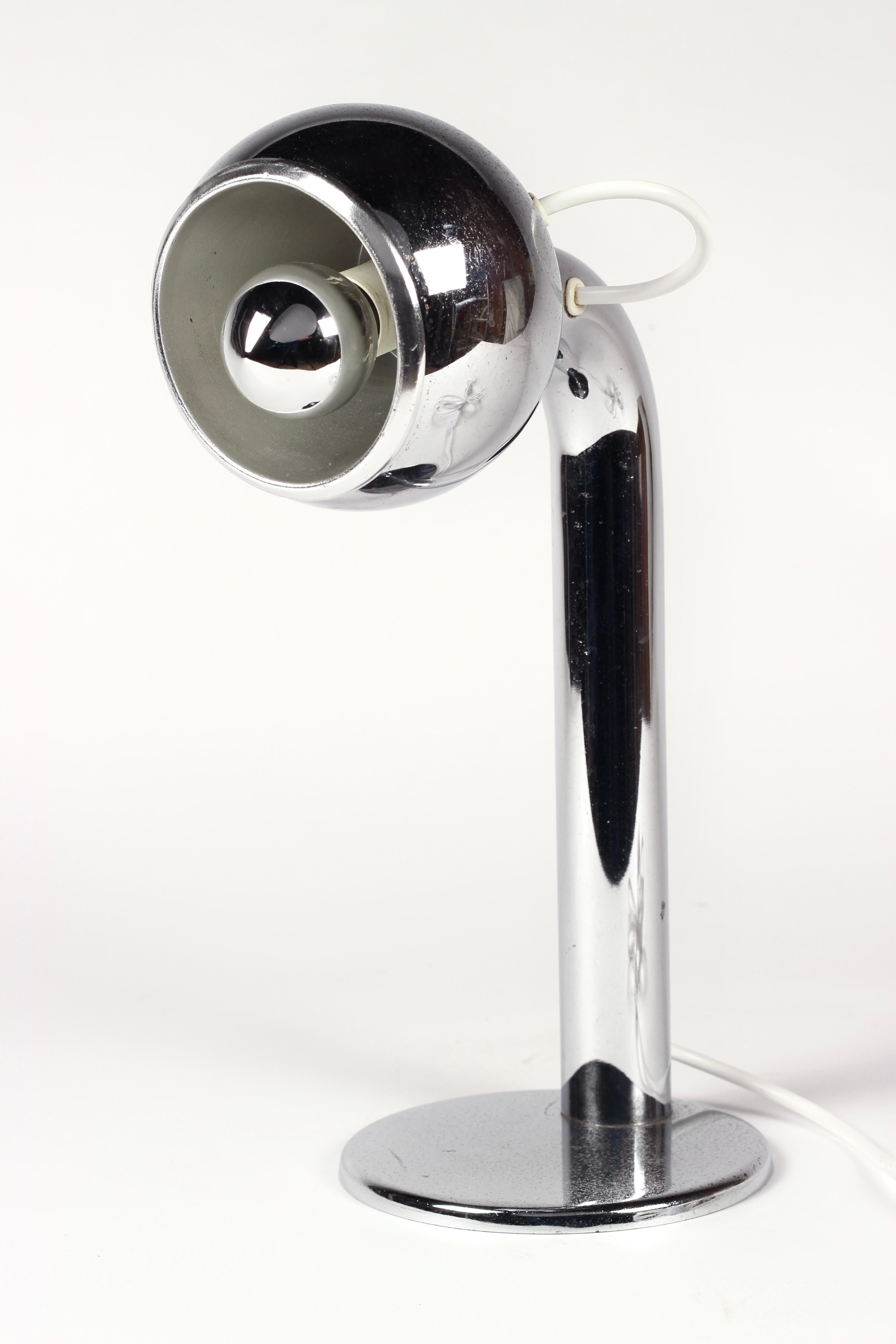 Fin du 20e siècle Lampe de bureau magnétique Space and Chrome, 1974 Italian Luci Mod. 414 en vente