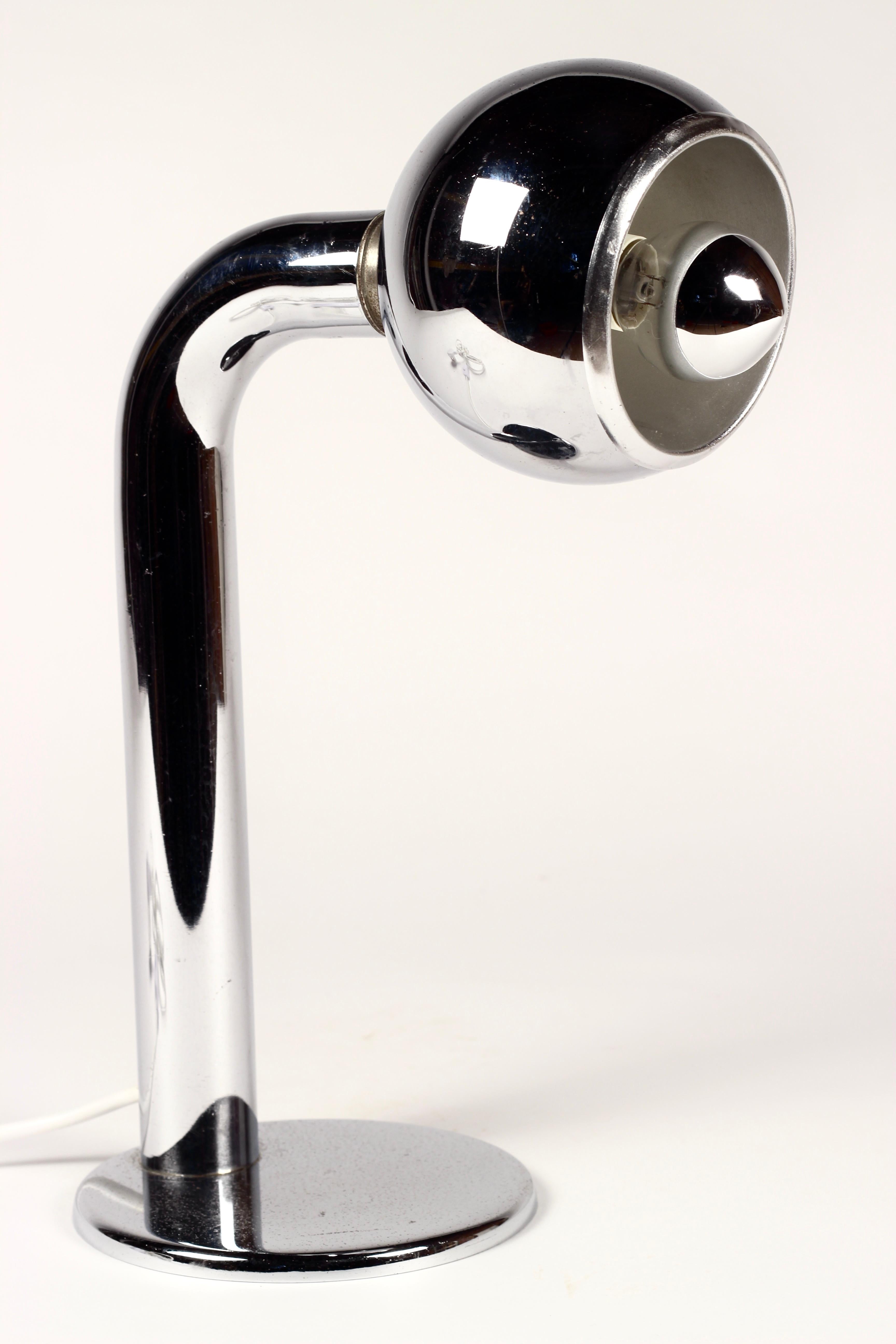 Lampe de bureau magnétique Space and Chrome, 1974 Italian Luci Mod. 414 en vente 1