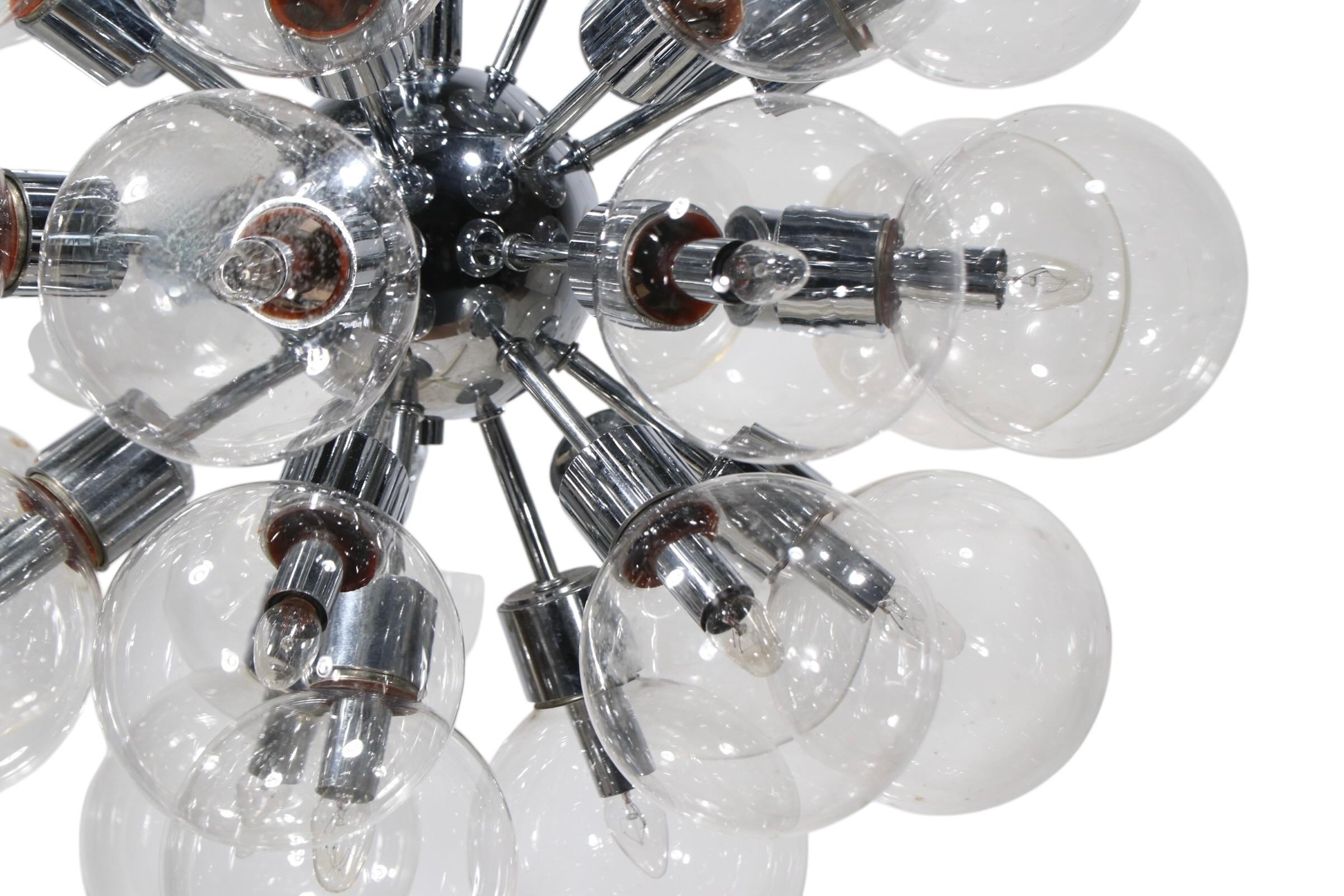 Lustre Spoutnik de l'ère spatiale de Motoko Ishii pour Lightolier, vers 1977 en vente 10