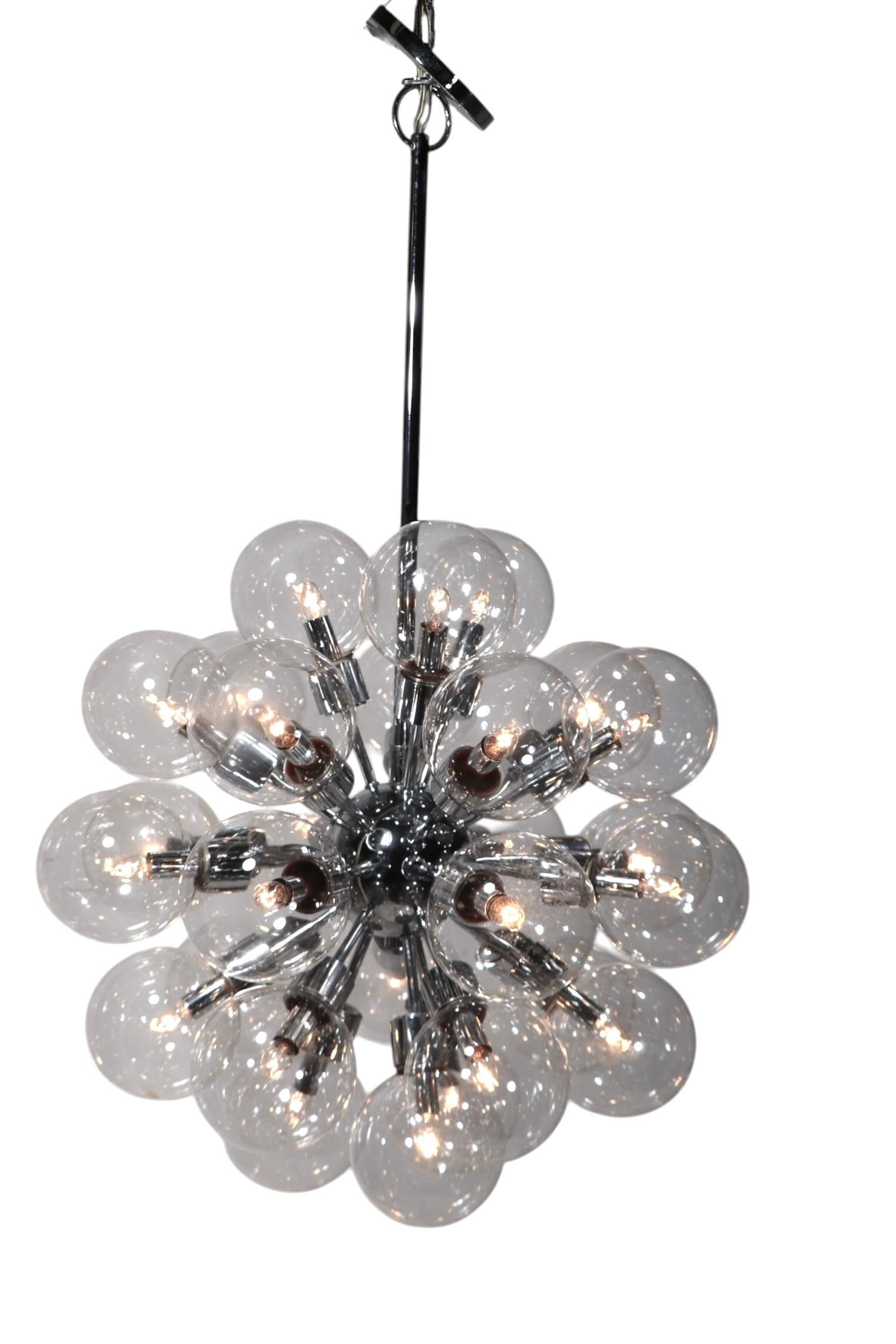 Américain Lustre Spoutnik de l'ère spatiale de Motoko Ishii pour Lightolier, vers 1977 en vente