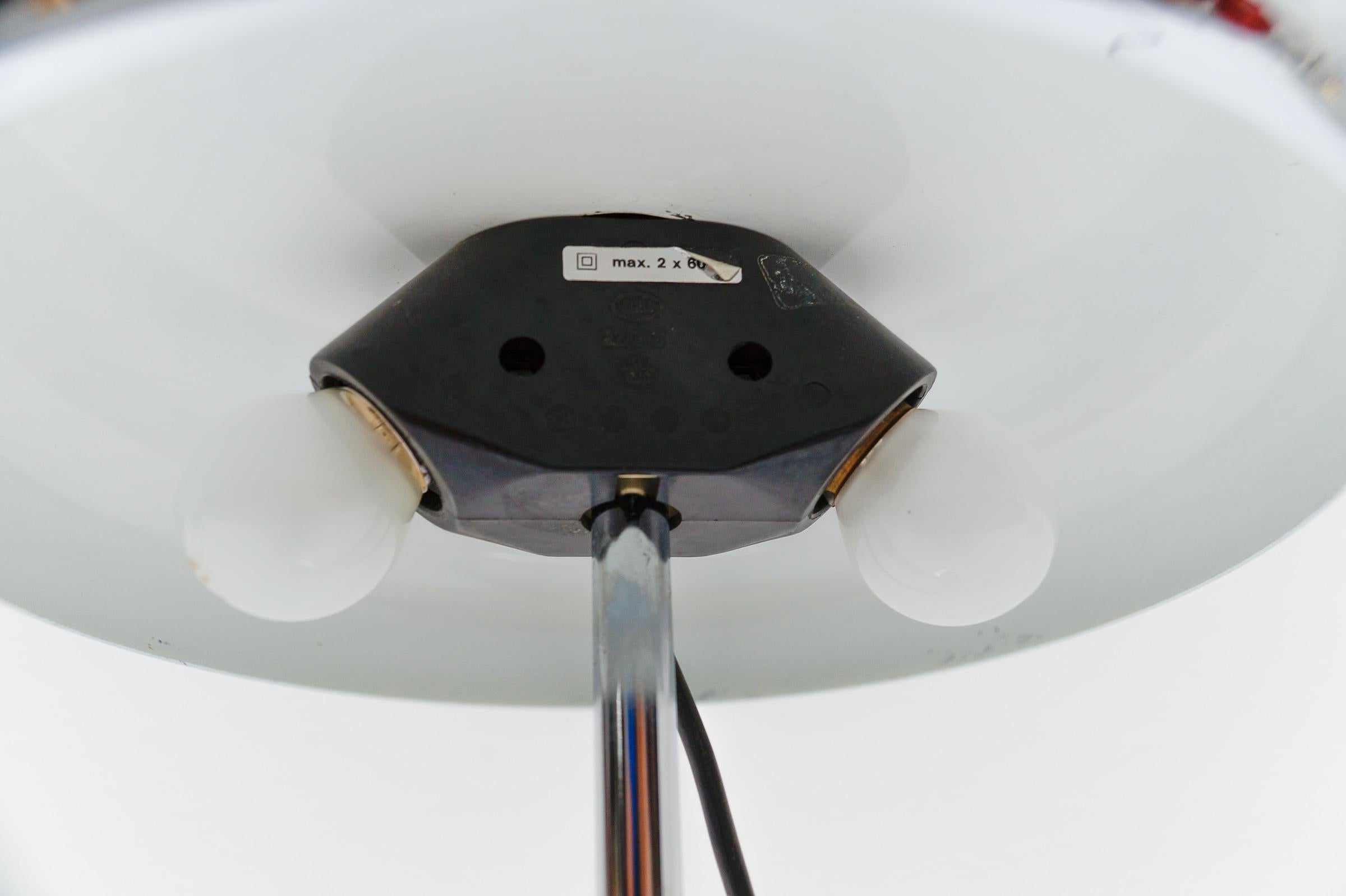 Lampe de table Space AGE Chrome, années 1960 Allemagne en vente 7