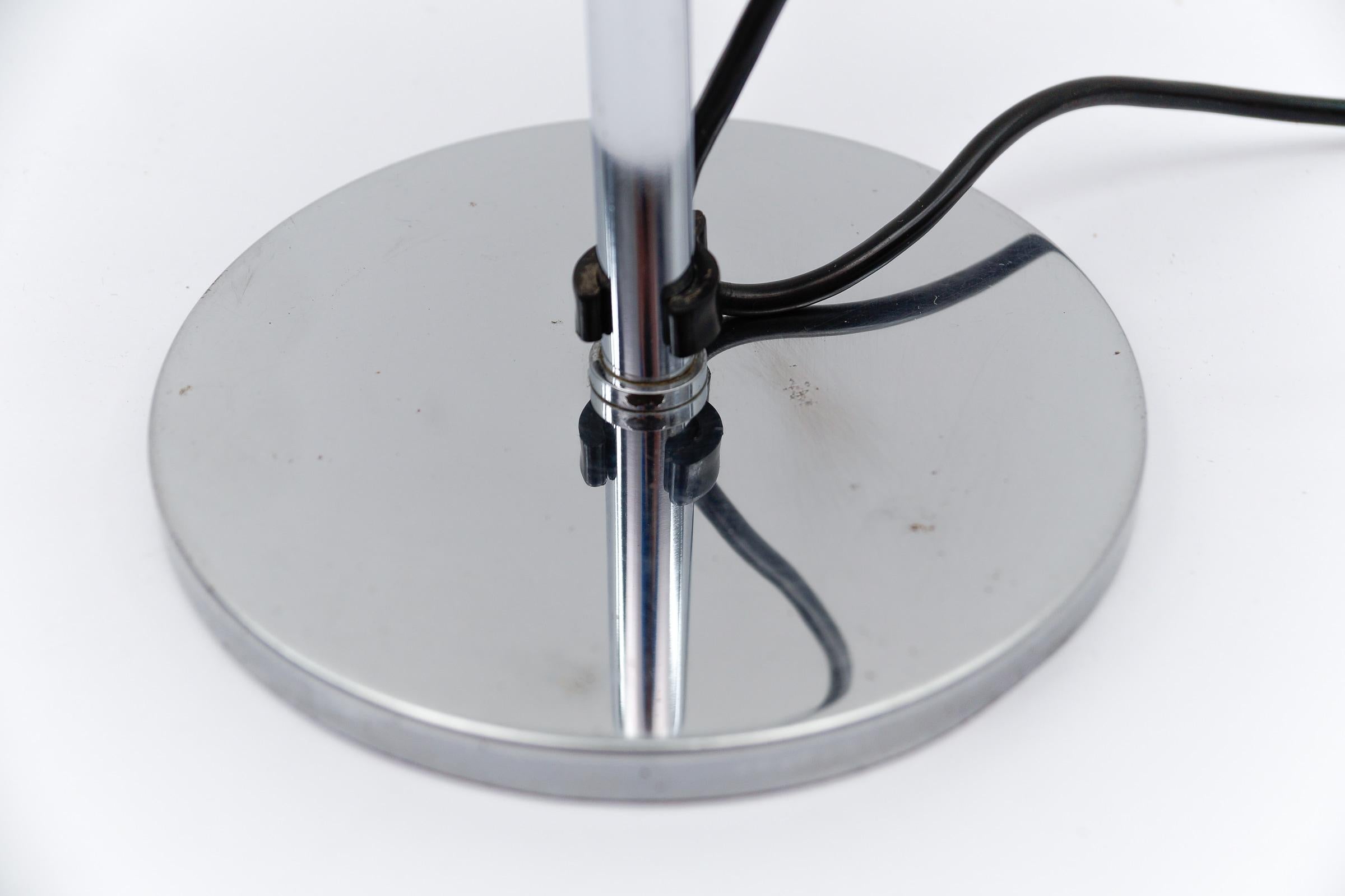 Lampe de table Space AGE Chrome, années 1960 Allemagne en vente 8