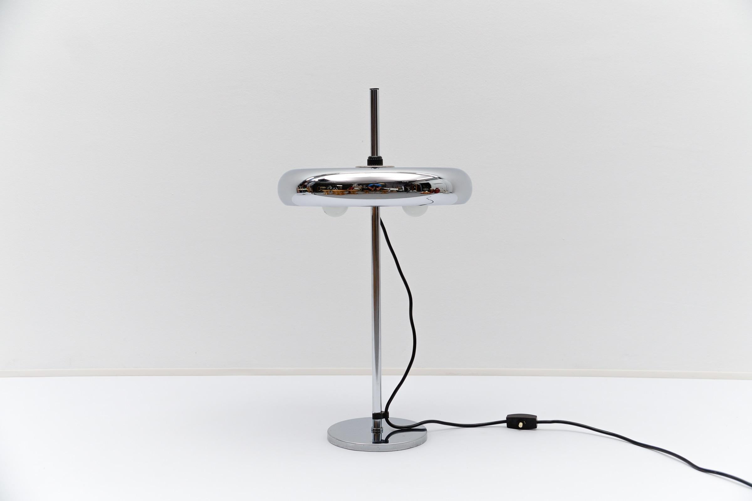Milieu du XXe siècle Lampe de table Space AGE Chrome, années 1960 Allemagne en vente