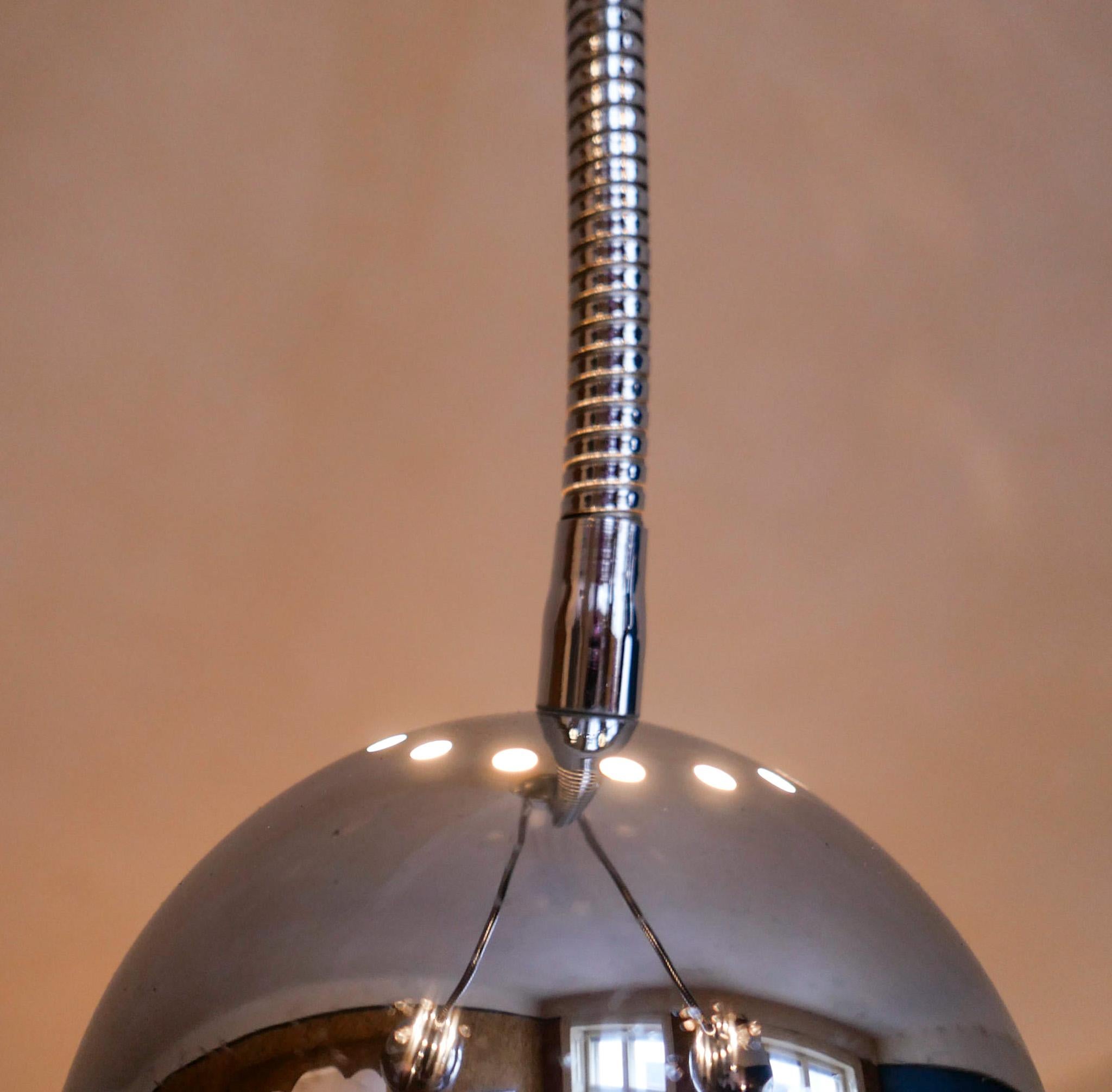 Chrome Lampe suspendue à trois bras en chrome de l'ère spatiale de Goffredo Reggiani, Italie, années 1970 en vente