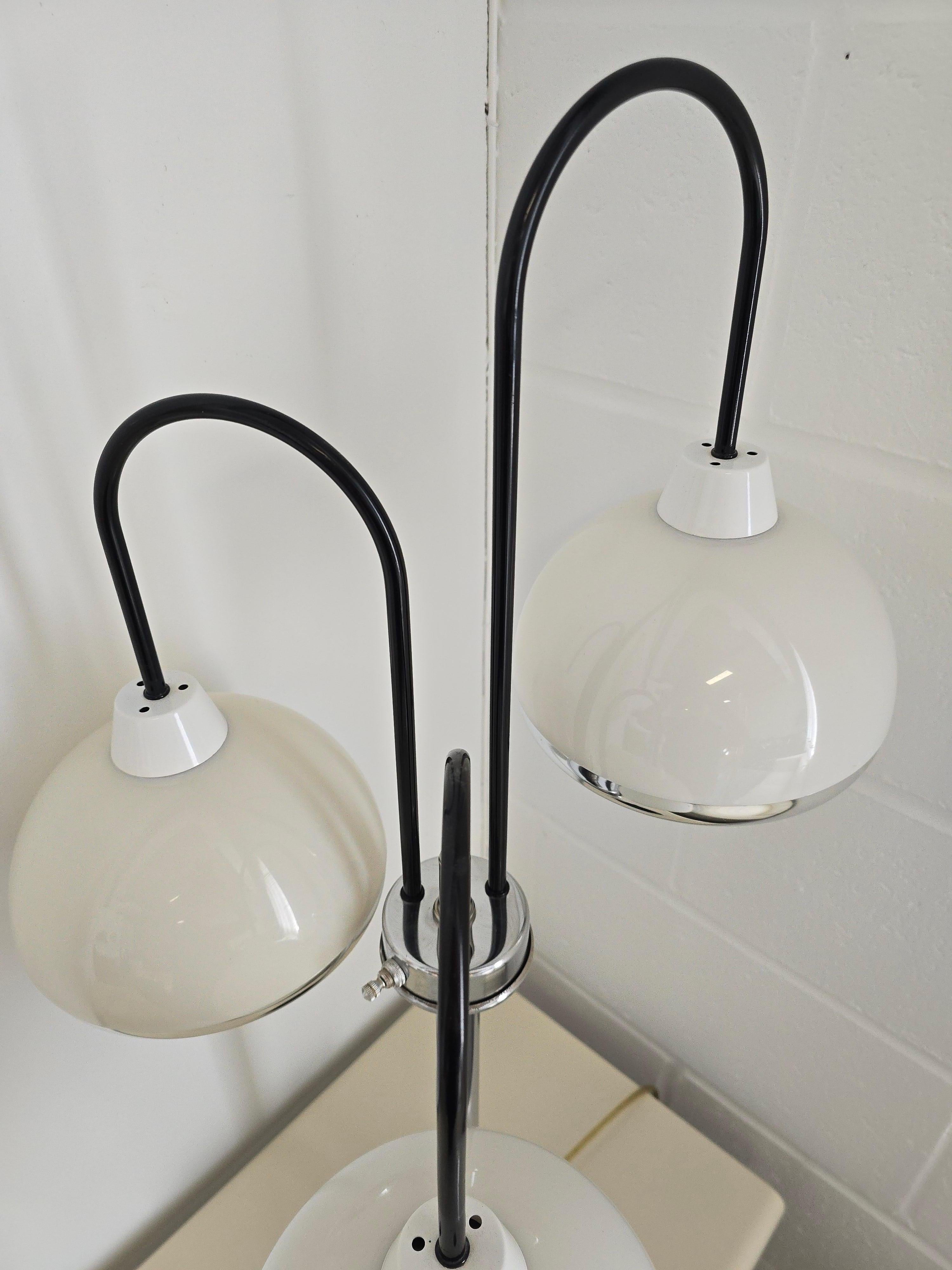 Space Age Chrome Waterfall Three Shade Table Lamp 5