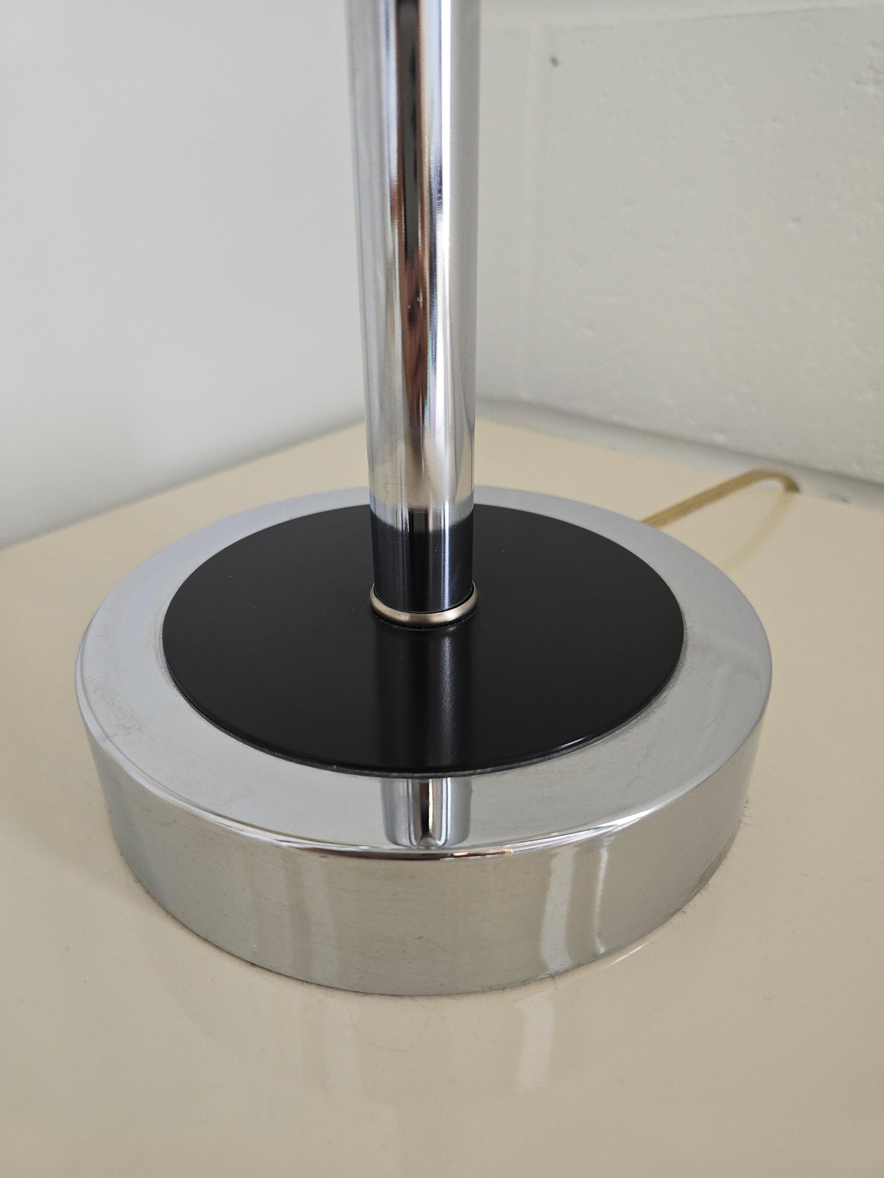Space Age Chrome Waterfall Three Shade Table Lamp 7