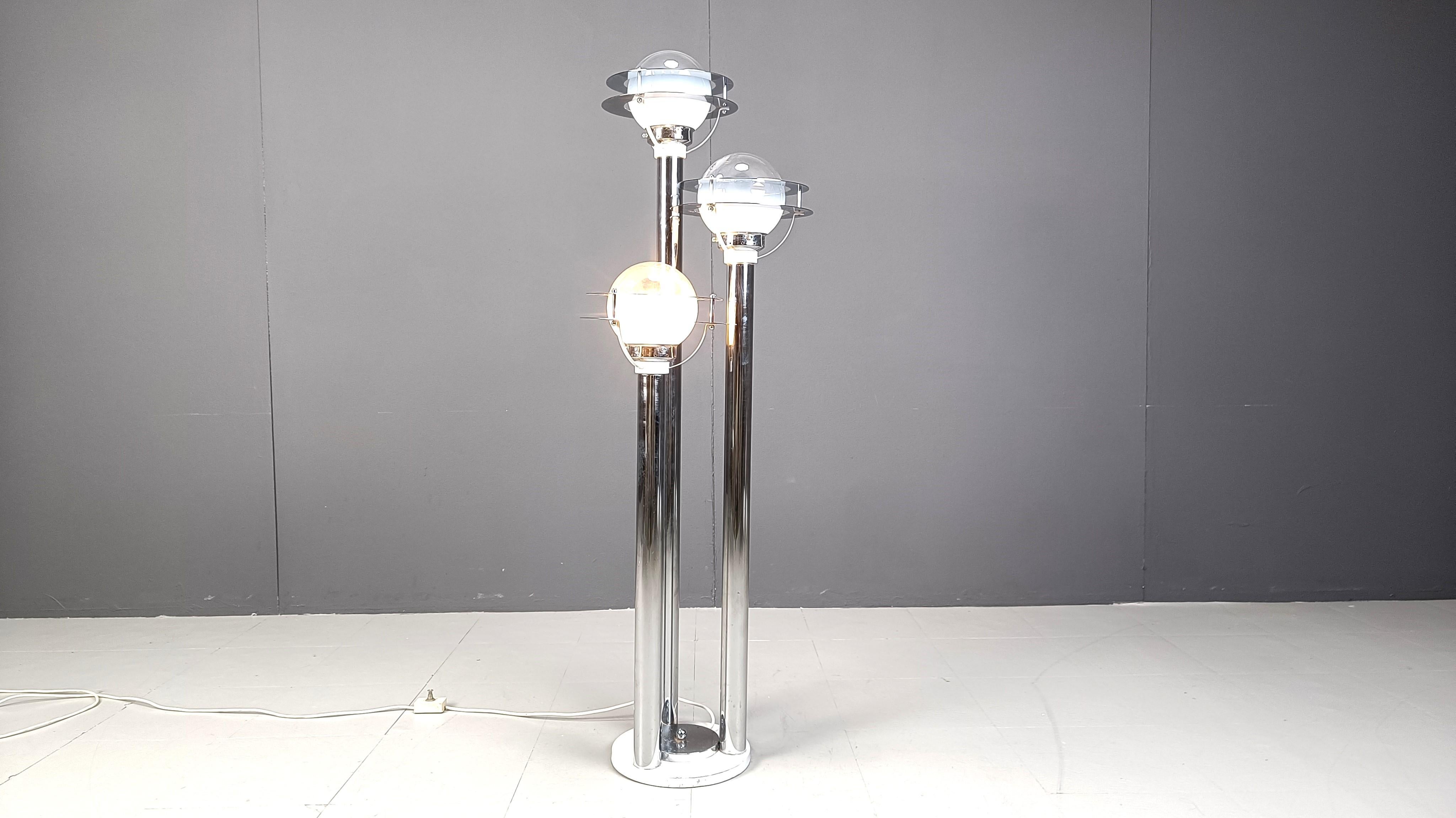 Lampada da terra Space and Chrome e vetro, anni '70 in vendita 2