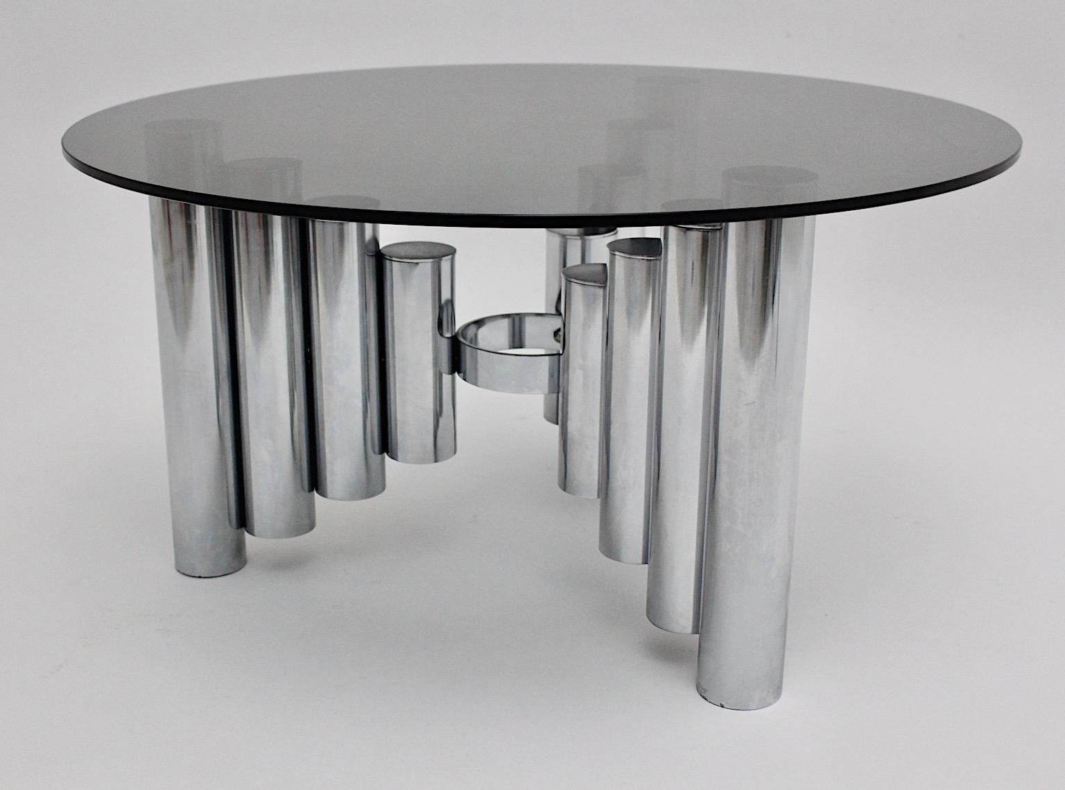 Space Age Chromed Glass Vintage Coffee Table, Manhattan, 1960s In Good Condition For Sale In Vienna, AT