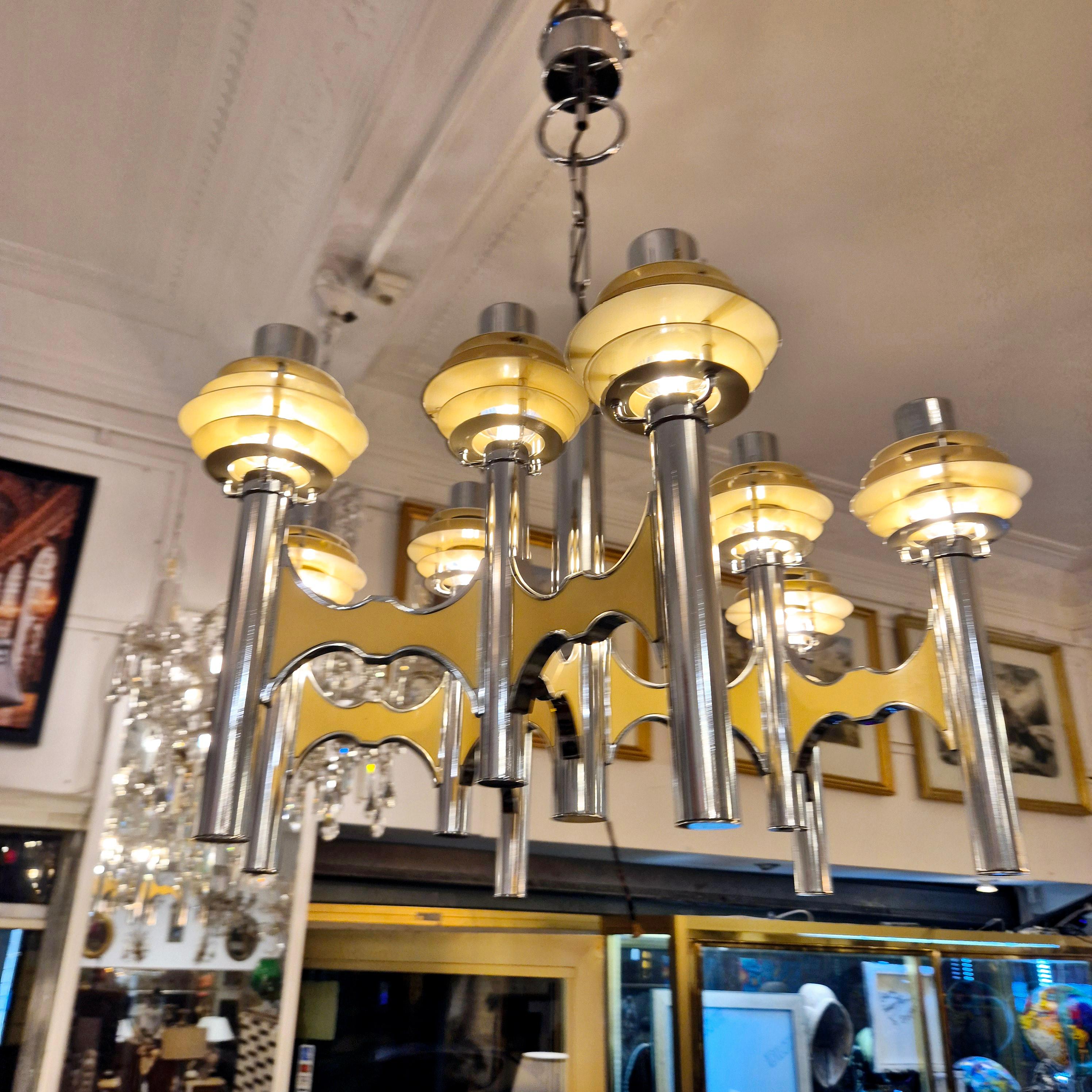 Lampadario in metallo cromato della Space AGE di Gaetano Sciolari, metà del XX secolo in vendita 4