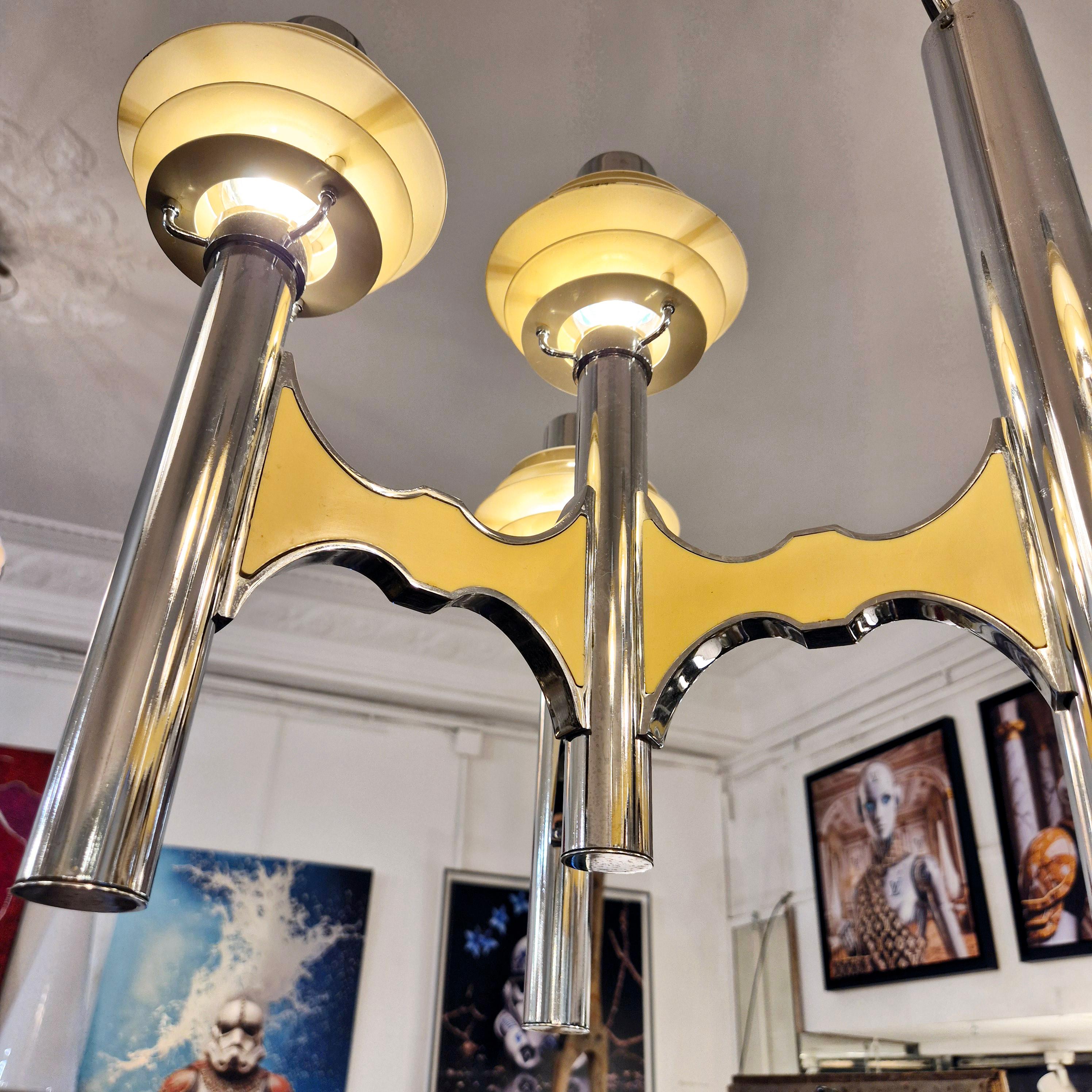 Lampadario in metallo cromato della Space AGE di Gaetano Sciolari, metà del XX secolo in vendita 3