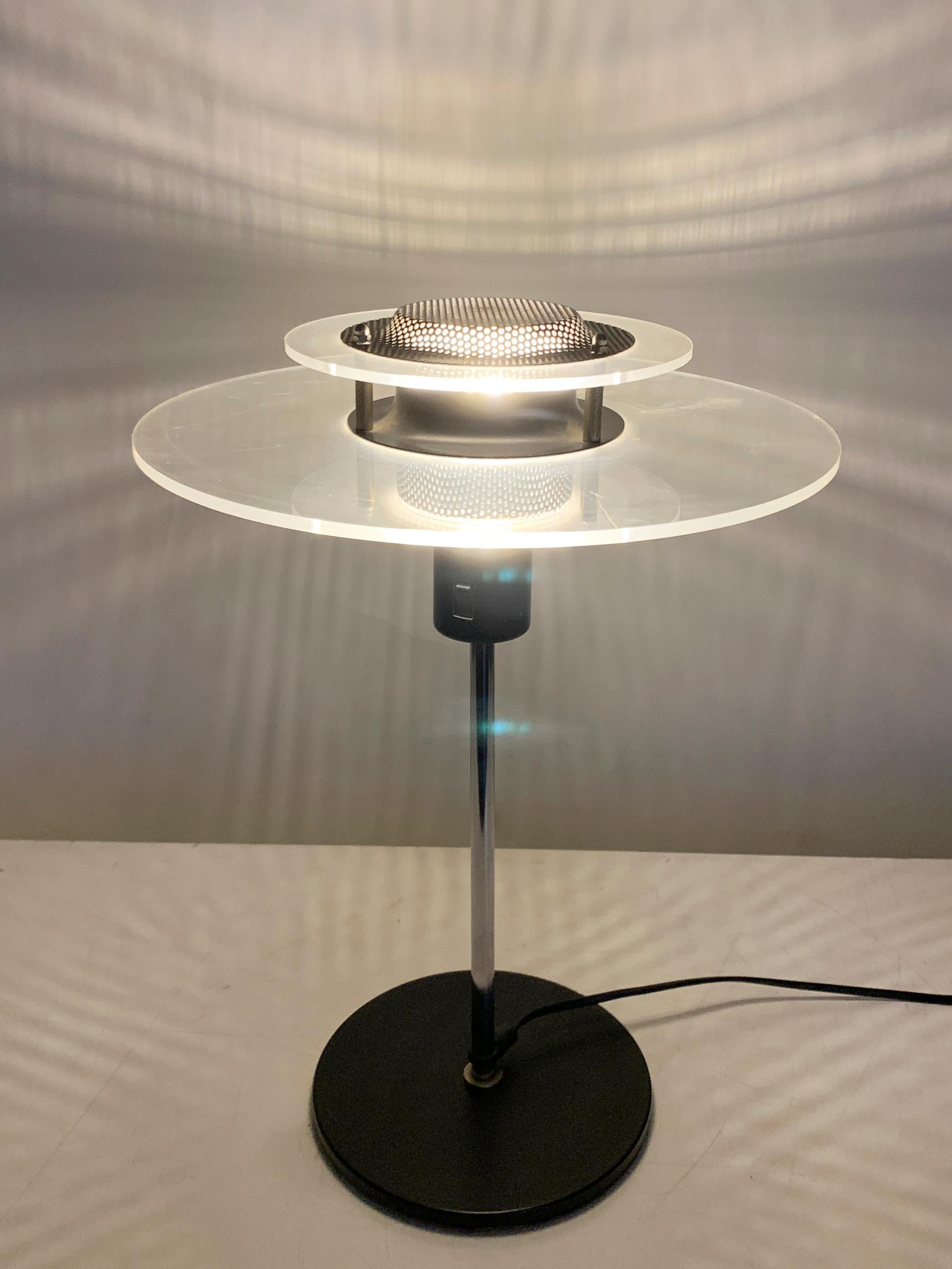 Space Age Cirkel Ikea Table Lamp Plexiglass (Acrylic) and Metal, 1990 For Sale 3
