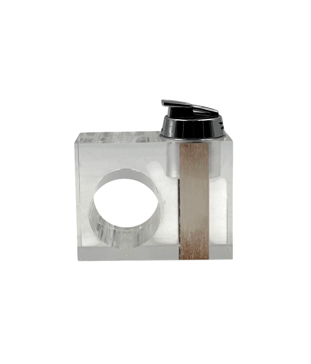 Briquet de table en lucite transparent de l'ère spatiale, Italie 1970 en vente 6