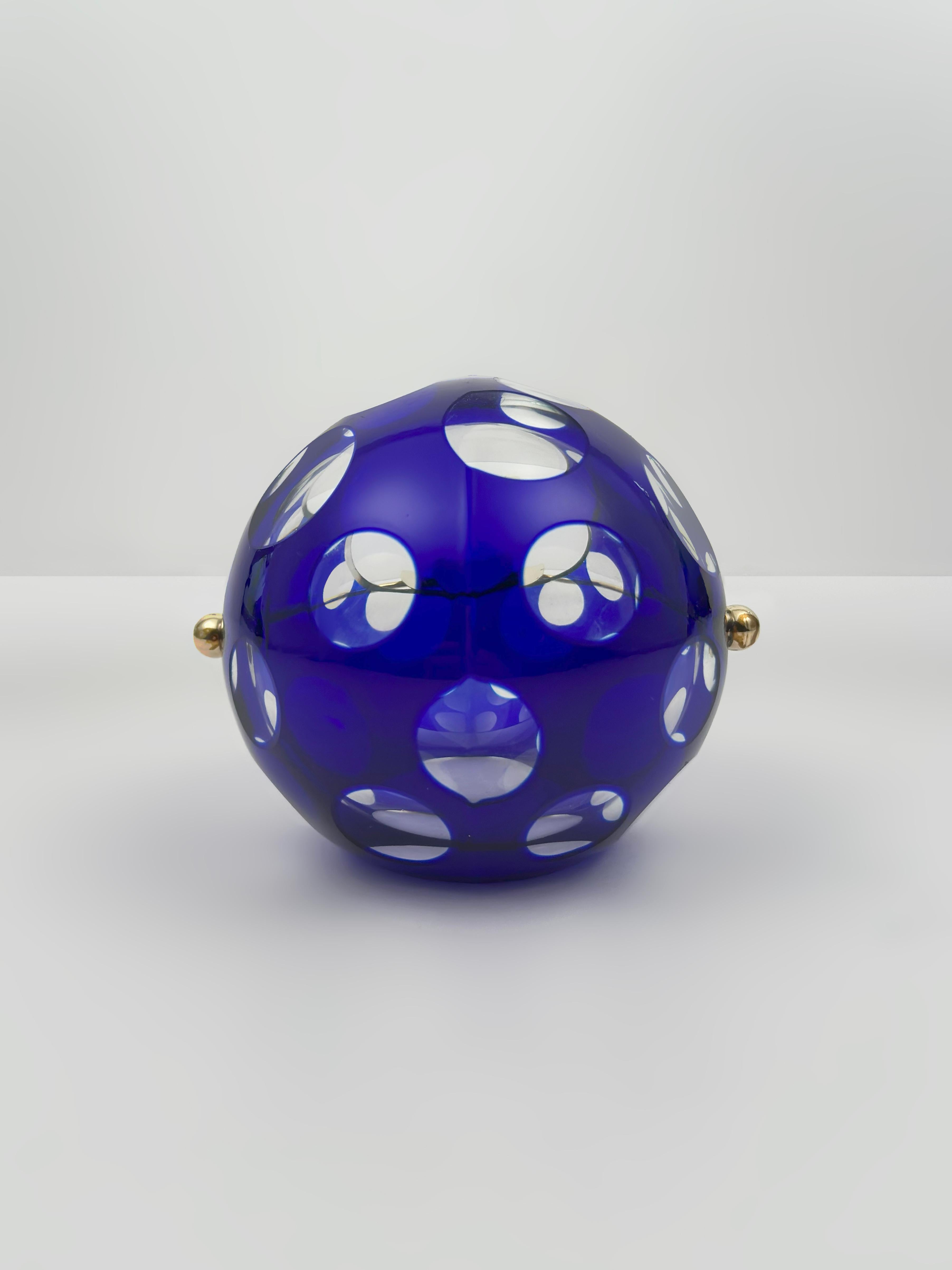 Aschenbecher aus kobaltblauem Glas A Space Age von Marita Voigt für Harzkristall, 1960er Jahre (Kristall) im Angebot