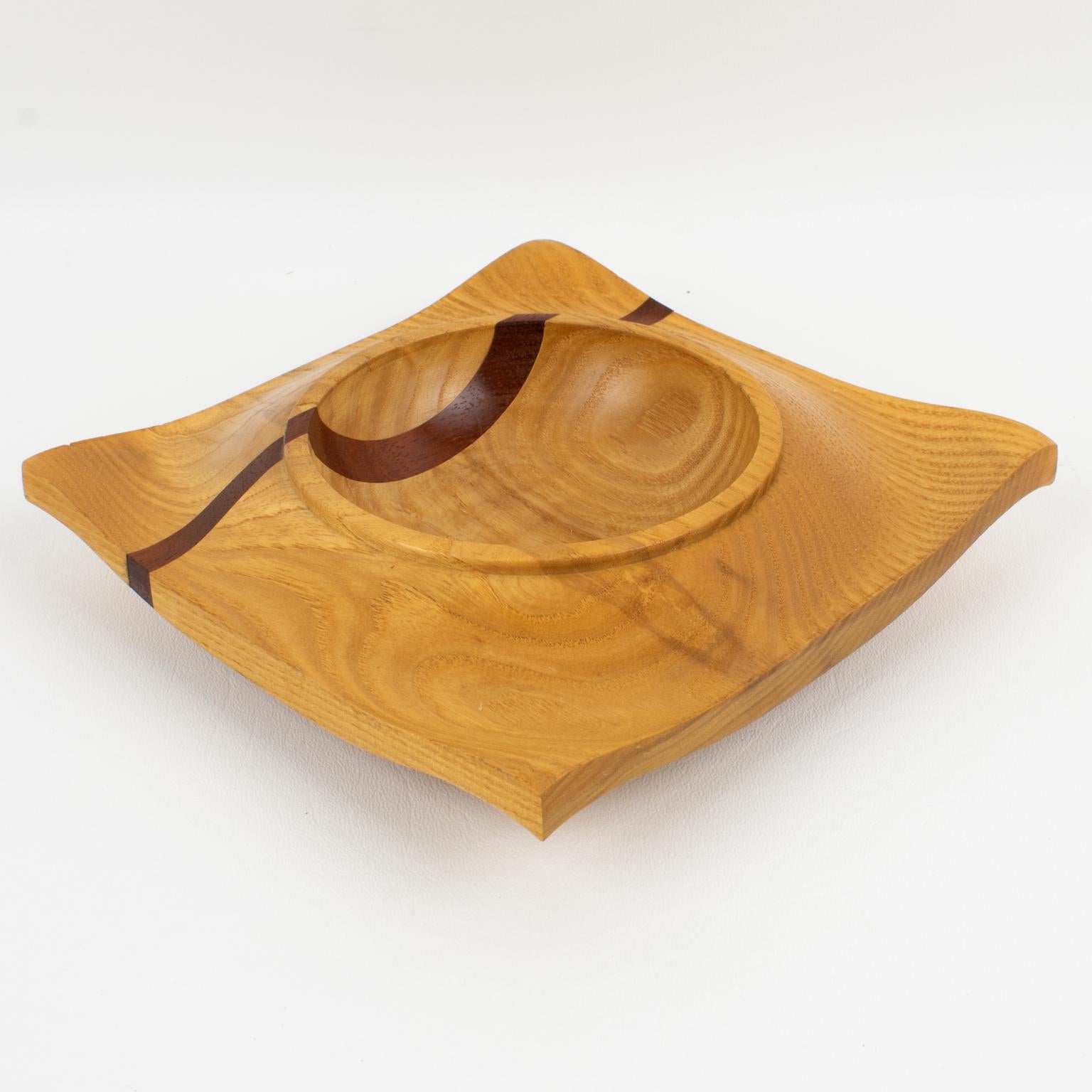 Space Age Danish Carved Wood Bowl Centerpiece Catchall Vide Poche, 1980s For Sale 2