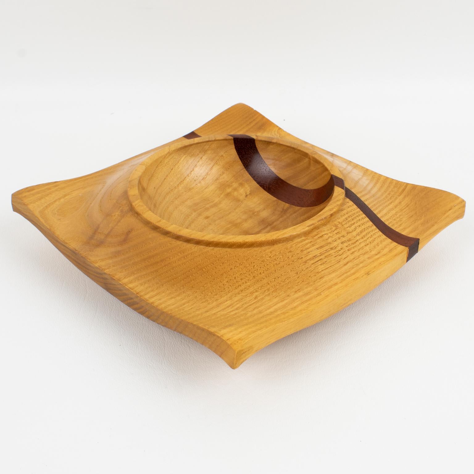 Space Age Danish Carved Wood Bowl Centerpiece Catchall Vide Poche, 1980s For Sale 3